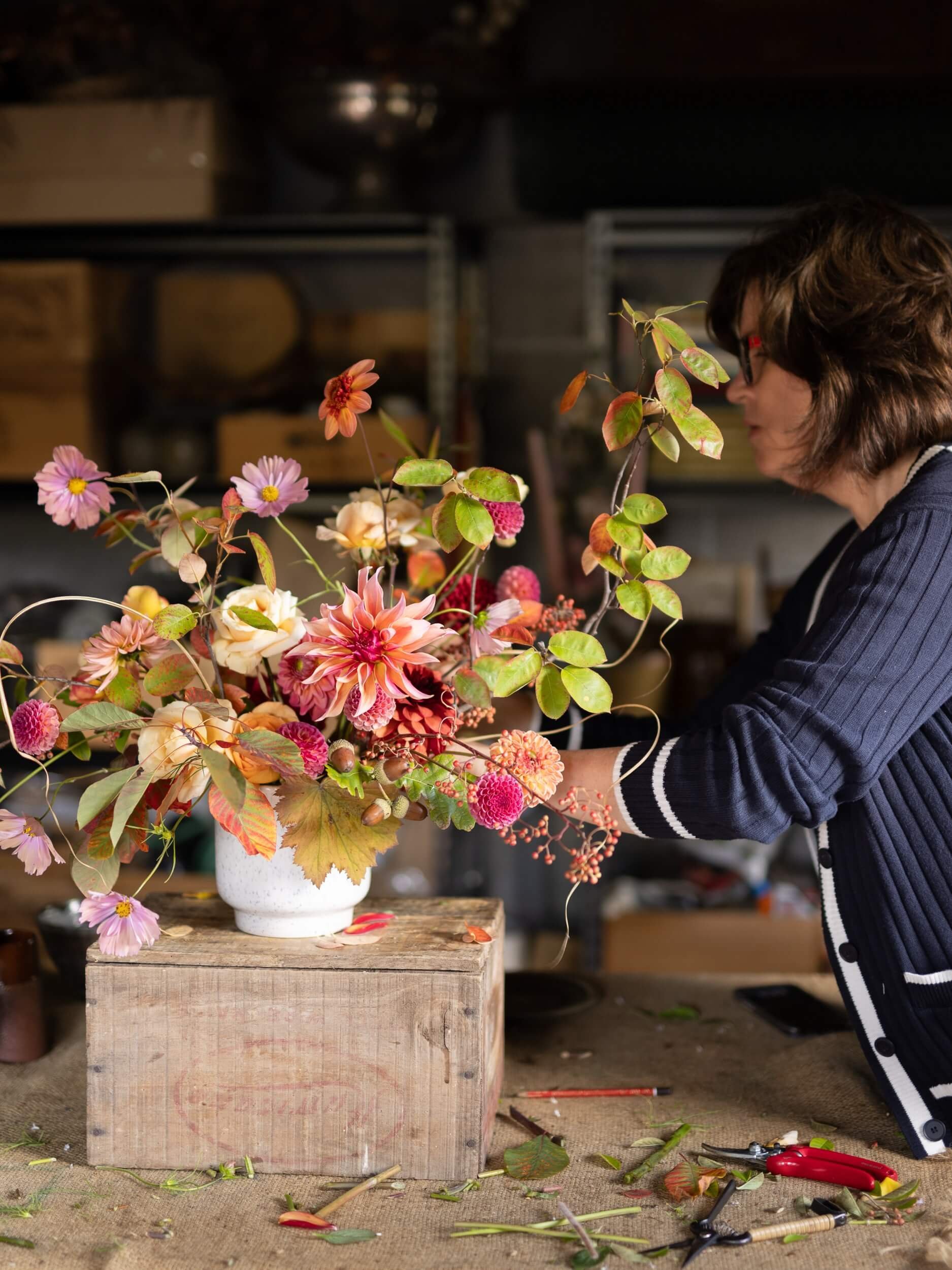 Lexi-floristry-class-guest-christchurch-katherine-english-flora.jpg