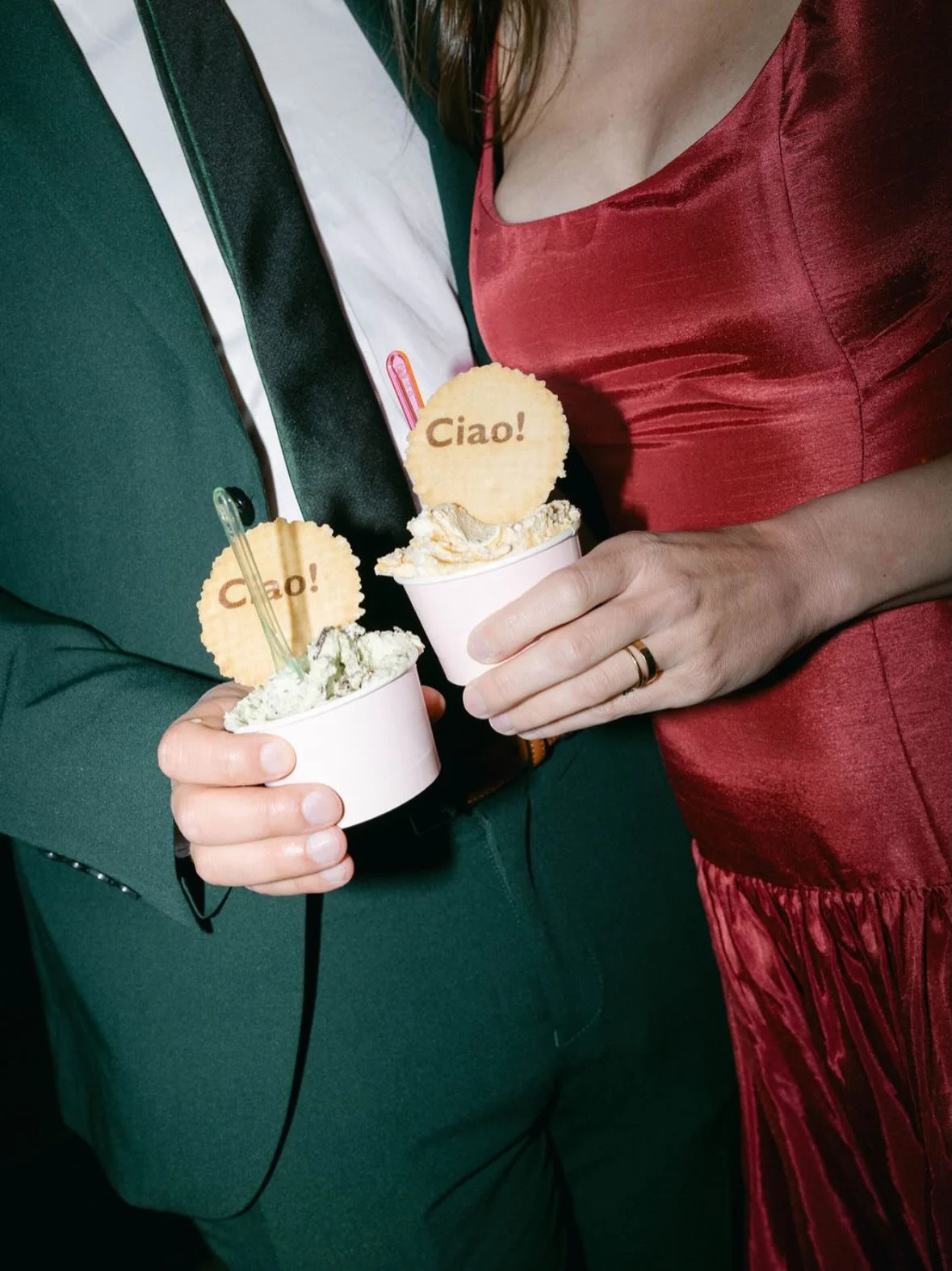 *Adds cart to cart* 

Book our beautiful gelato cart for your special event, link to book on our website or in our bio.
Thanks to @justacefaithphoto for these stunning pics taken at @thefoxbriarfarm