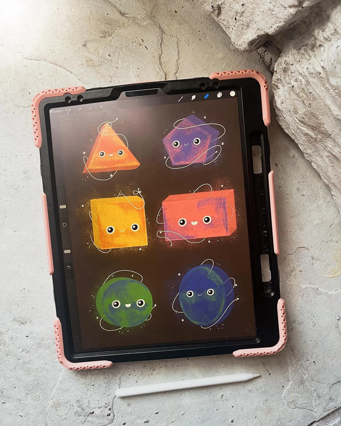 My toddler is starting to recognize shapes and I love drawing up ideas for learning purposes. 🥰▪️🔻🔸
.
#illustration #illustrator #ipadpro #artistsoninstagram #illustrate #childrenillustration #learningshapes #learningart