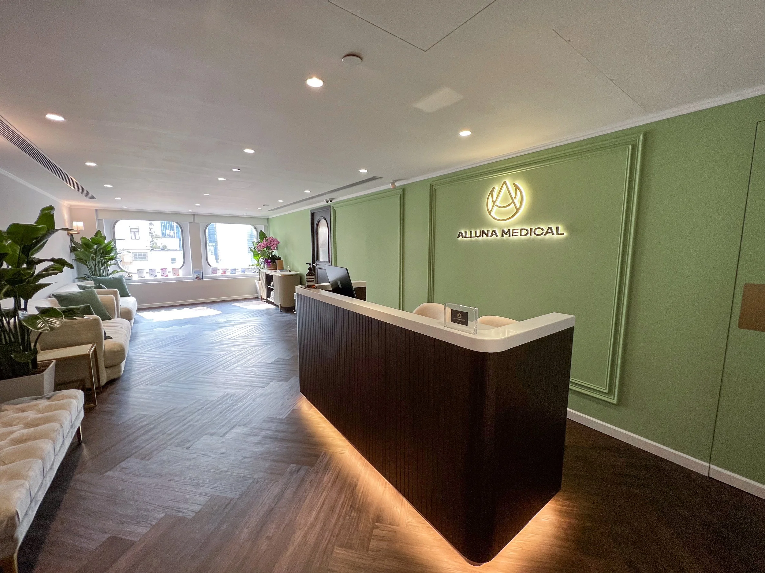 reception lobby area of medical aesthetics clinic in hong kong alluna medical
