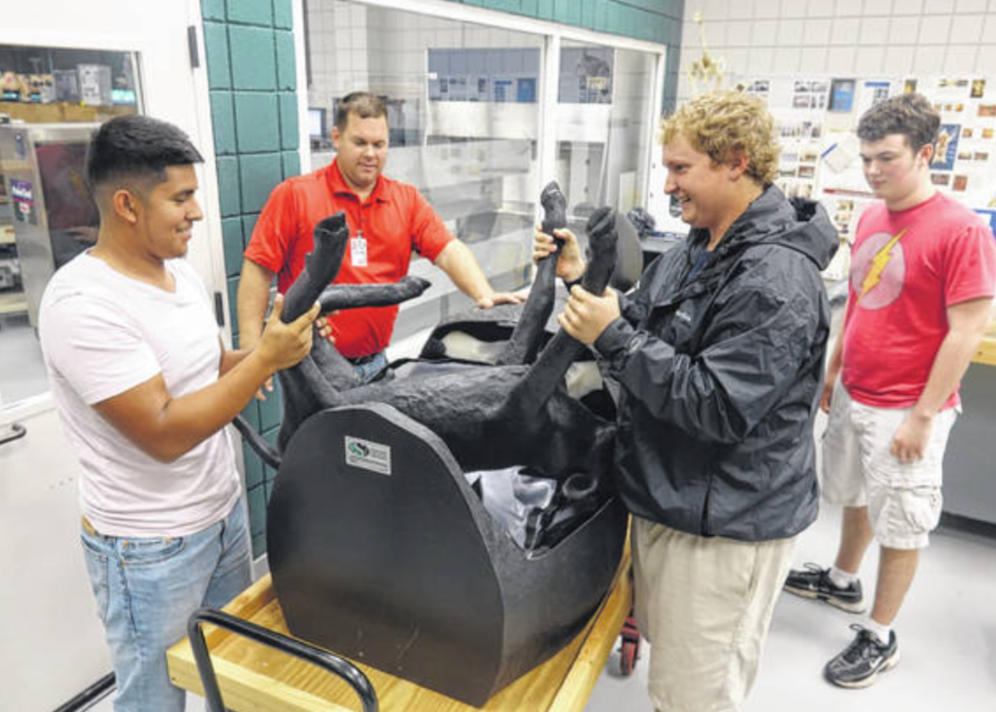 sccs cow sim provides hands-on-training — Veterinary Simulator Industries