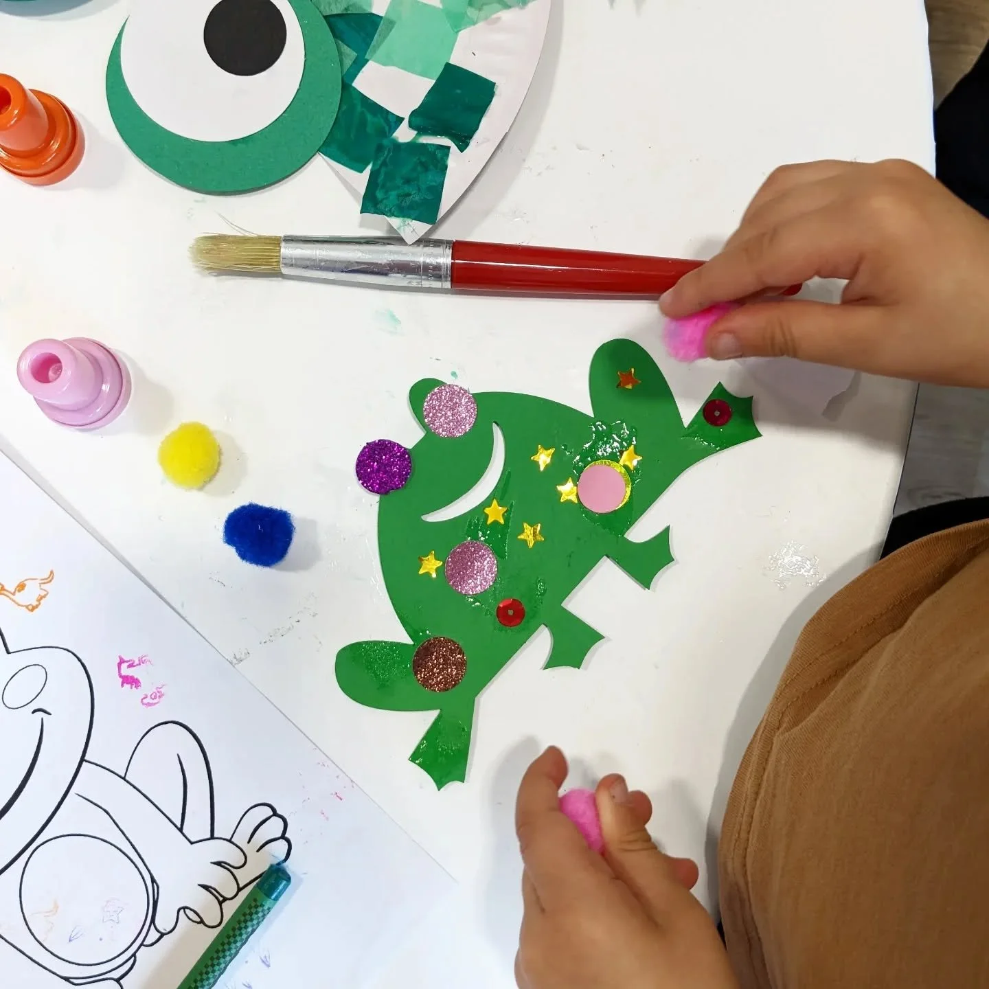 Animals are always a great starting point for inspiration. So much can be done to give them all unique personalities 🐥🐰🐟🐄🐸🐷

#animals #art #crafts #getkidscrafting #kent #kentmums #activiesforkids #tonbridge #sevenoaks #tunbridgewells #toddler 