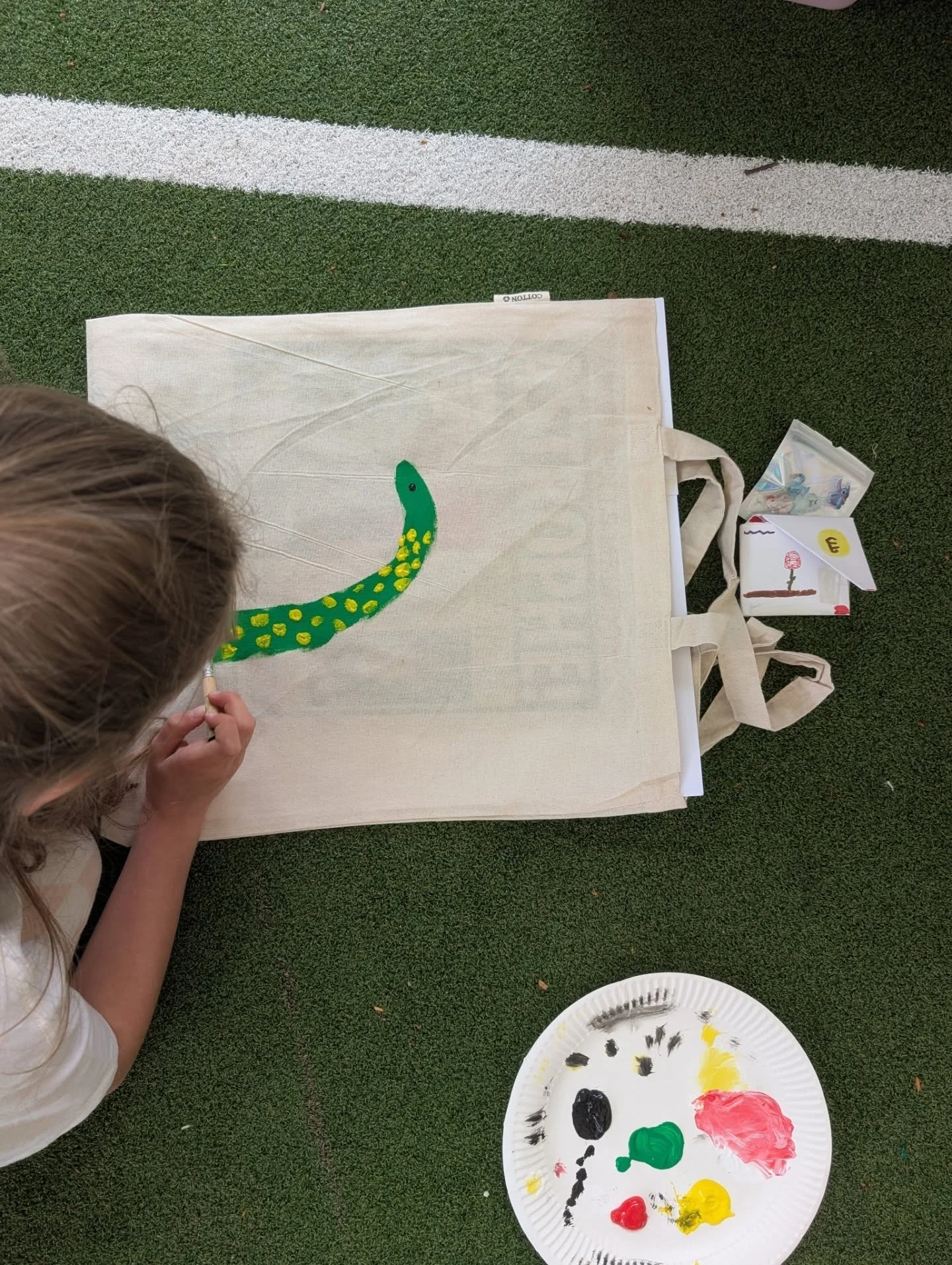 Bags in progress. All so different and all fabulous!

#activiesforkids #tunbridgewells #art #craft