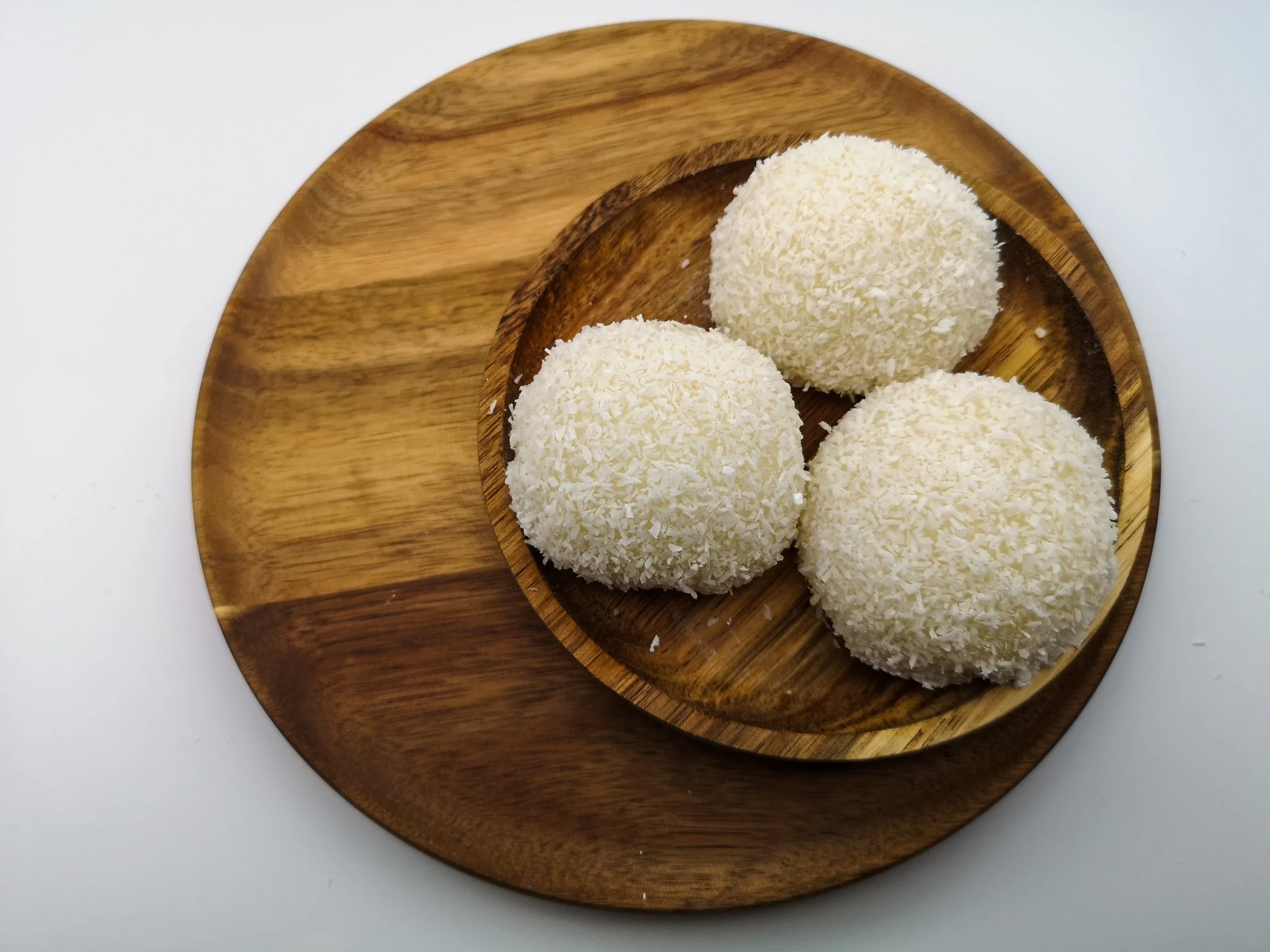 Lets-mochi-coconut-mochi.jpg