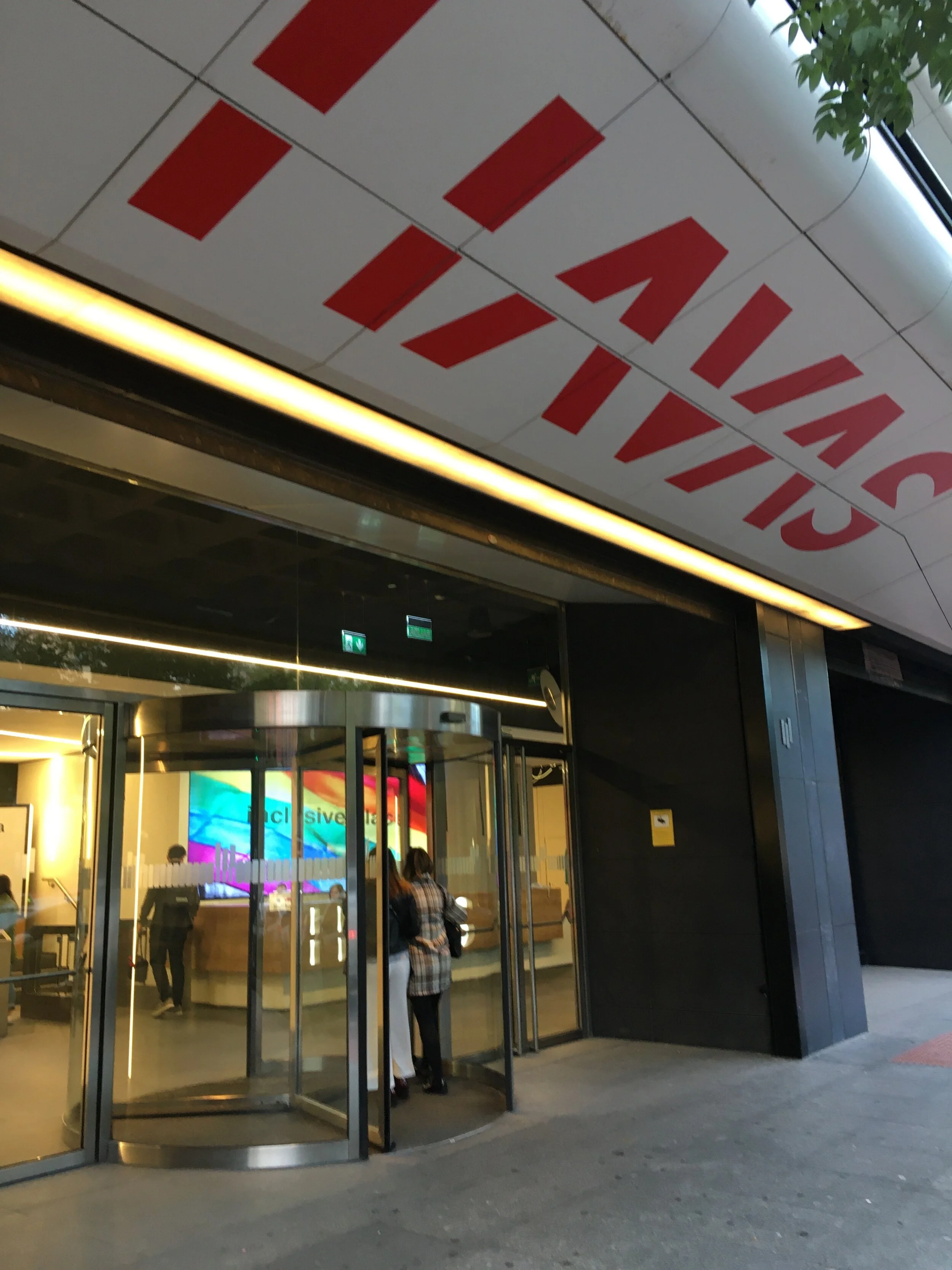 Los ingresos del grupo HAVAS caen un 3,3% en el primer trimestre