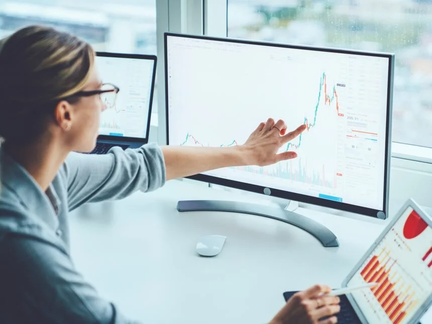 Una encuesta mundial a editores de noticias concluye que la disminución de los ingresos por publicidad es la mayor amenaza a la que se enfrenta el sector