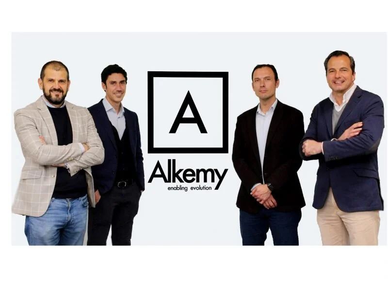 Las marcas de Grupo Ontwice se transforman en Alkemy