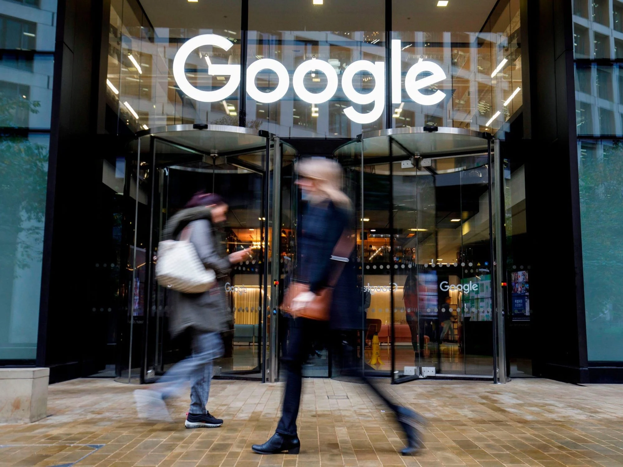 Los precios de los anuncios en los gigantes de internet se han disparado