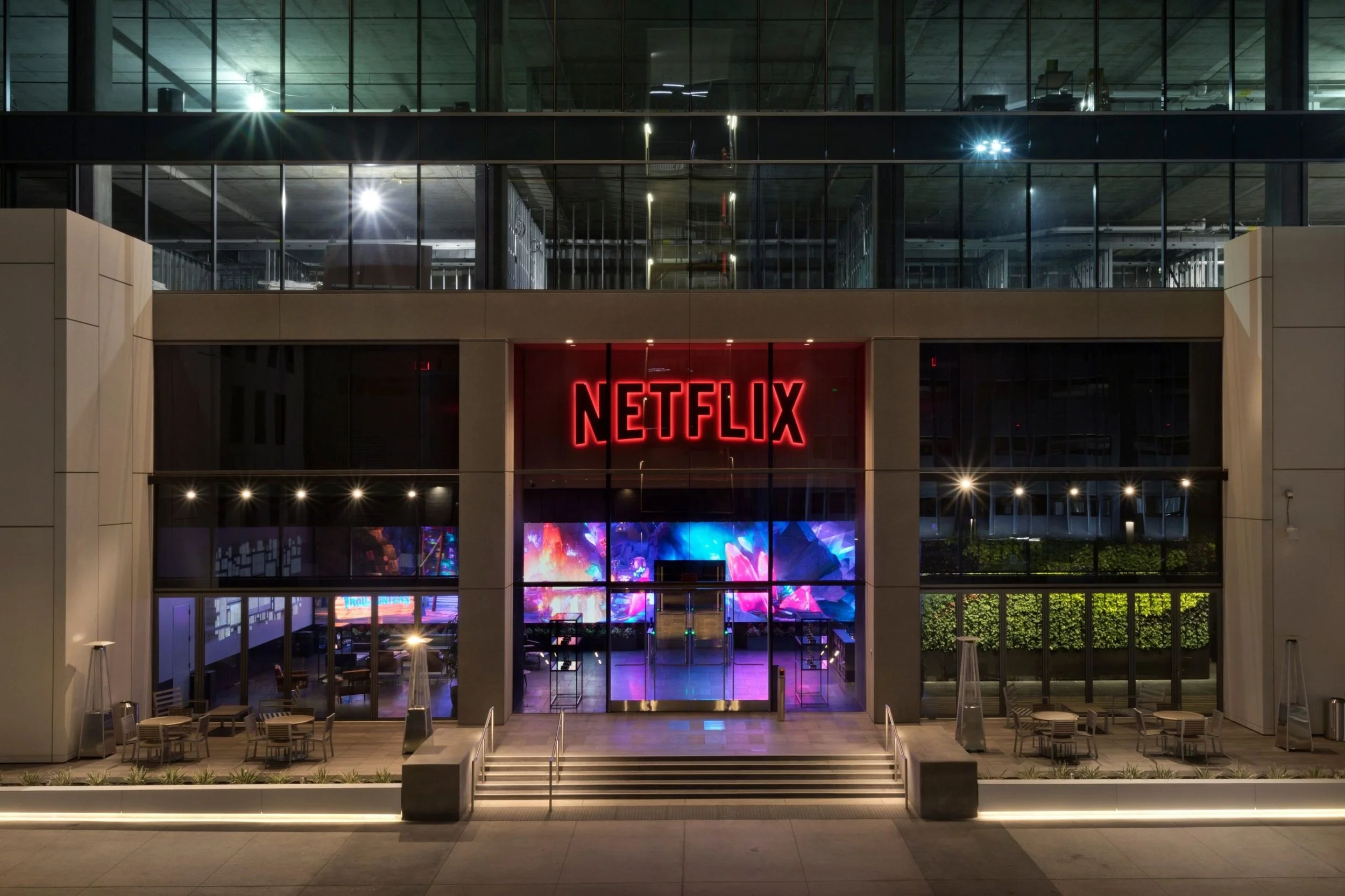 Netflix elige a Microsoft como su socio para desarrollar el servicio de suscripciones con publicidad