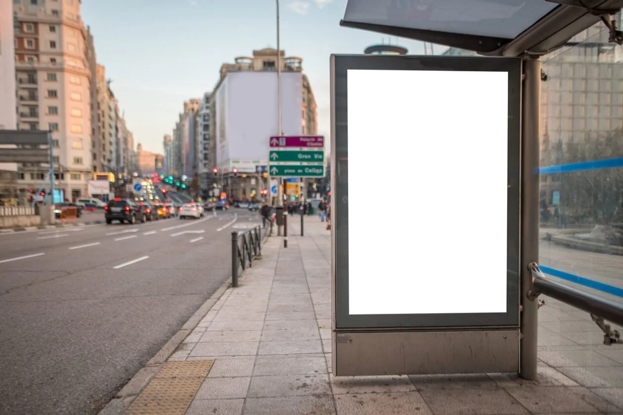 Clear Channel lanza LaunchPAD en Francia con Hivestack como primer socio DOOH SSP