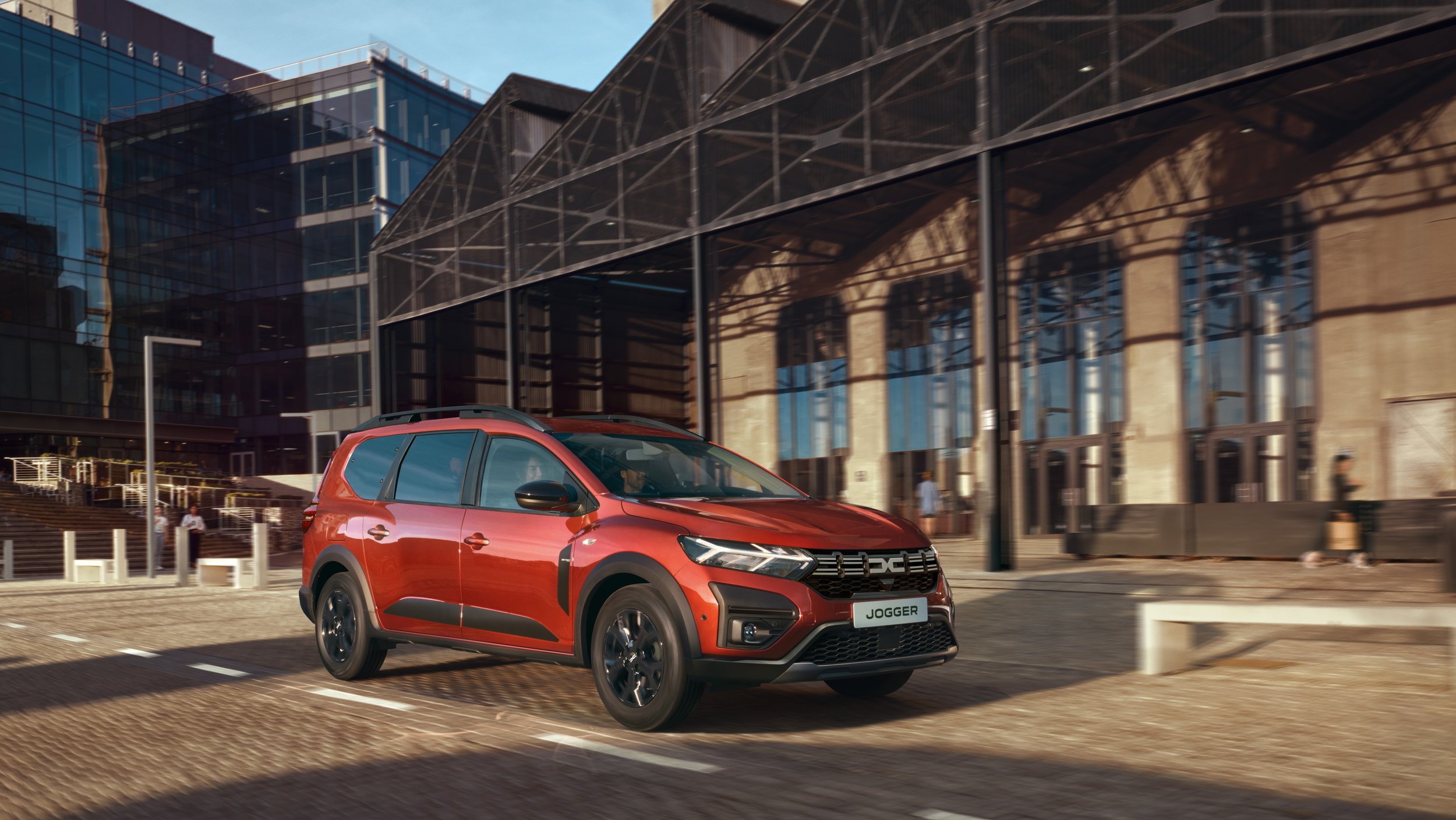 Dacia y OMD España, son los primeros en activar campaña de audio dinámico en la plataforma DV360