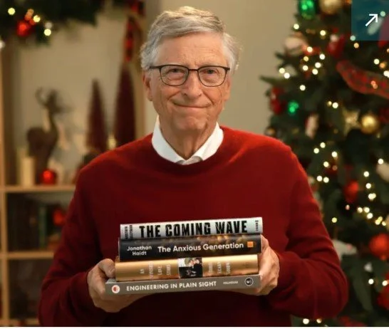Conozca cuáles son los cinco libros que Bill Gates aconseja leer antes de fin de año