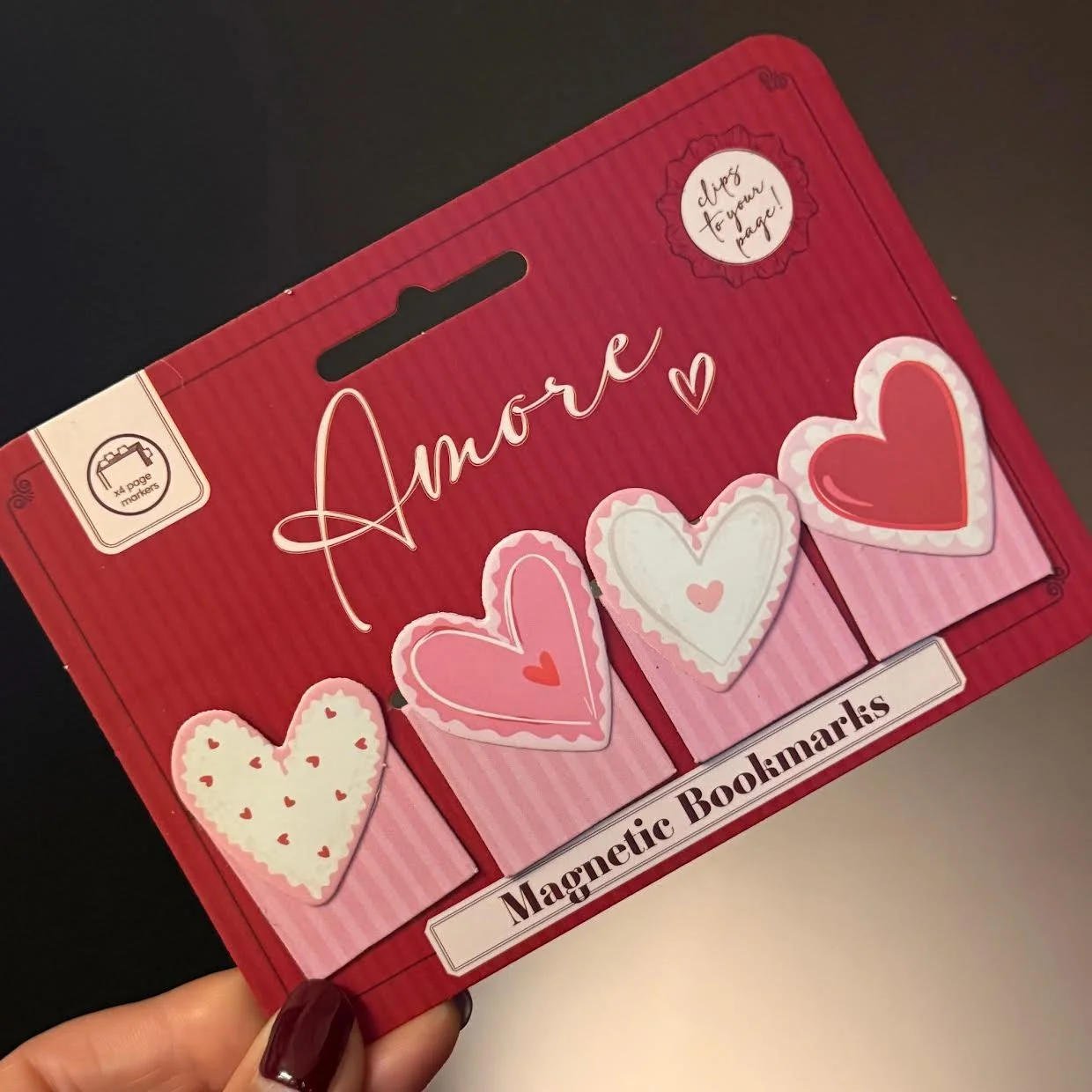 Amore Heart Magnetic Bookmarks Set