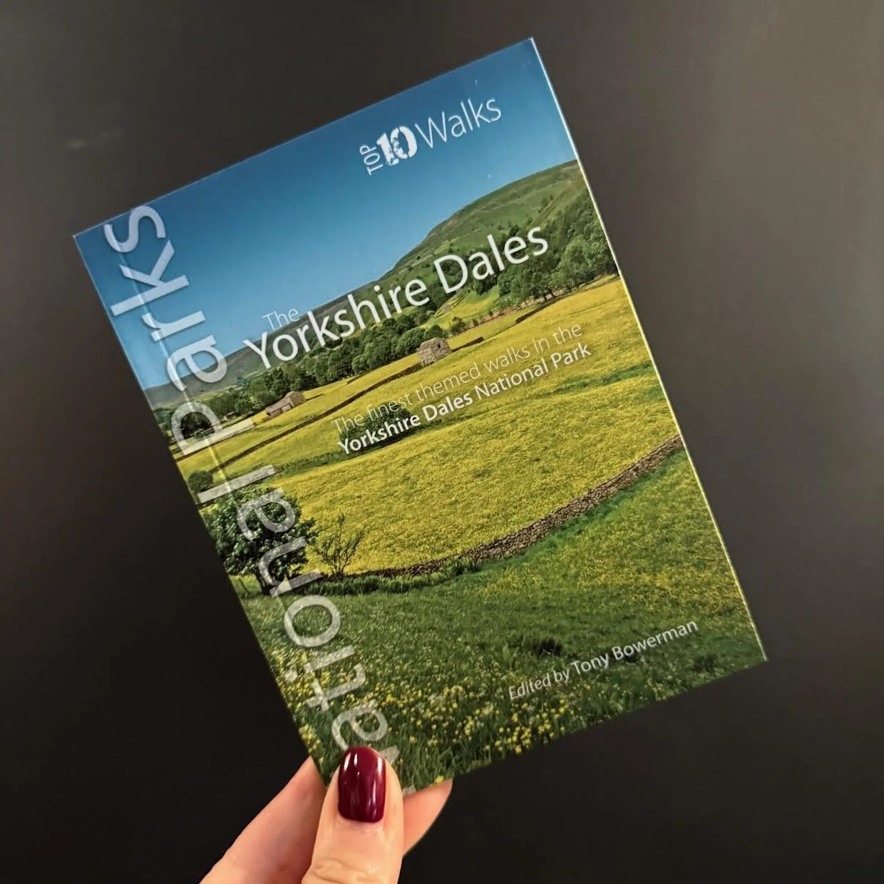 Top 10 Walks: The Yorkshire Dales Guidebook