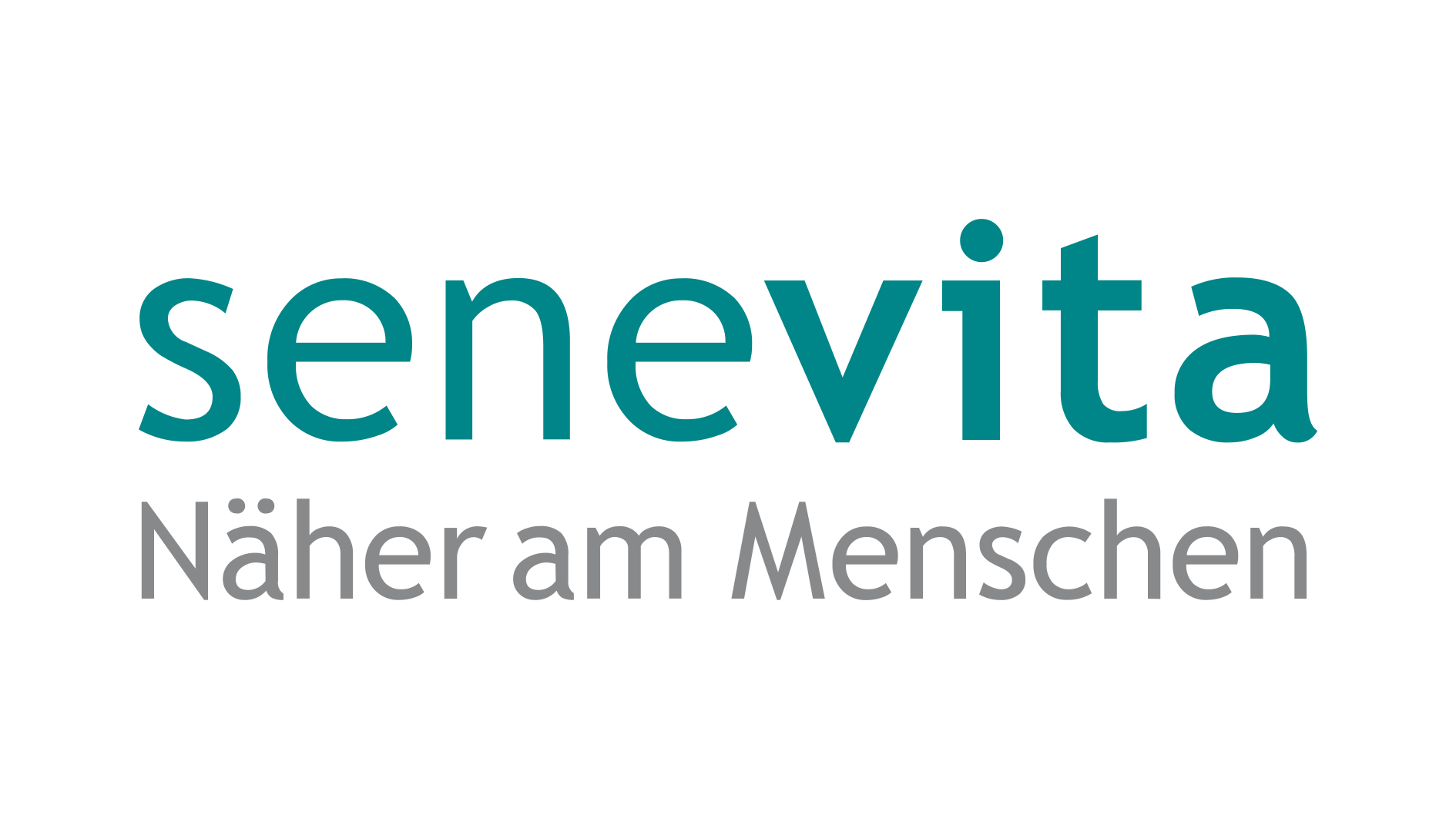Logo mit dem Namen 'Senevita' in blauer Schrift und dem Slogan 'Näher am Menschen' in grauer Schrift darunter.