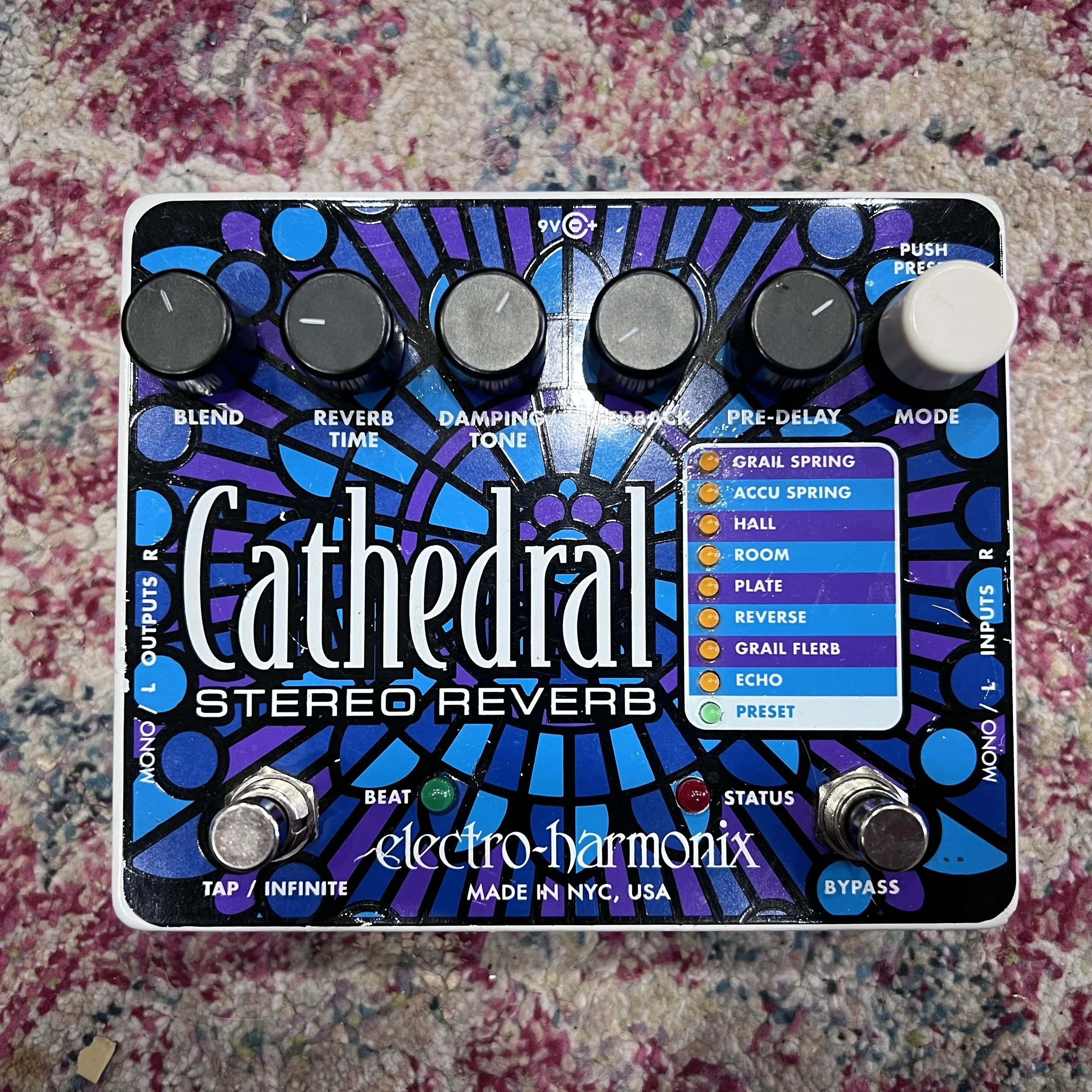 ElectroHarmonixCathedralStereoReverbpedal_01.jpeg