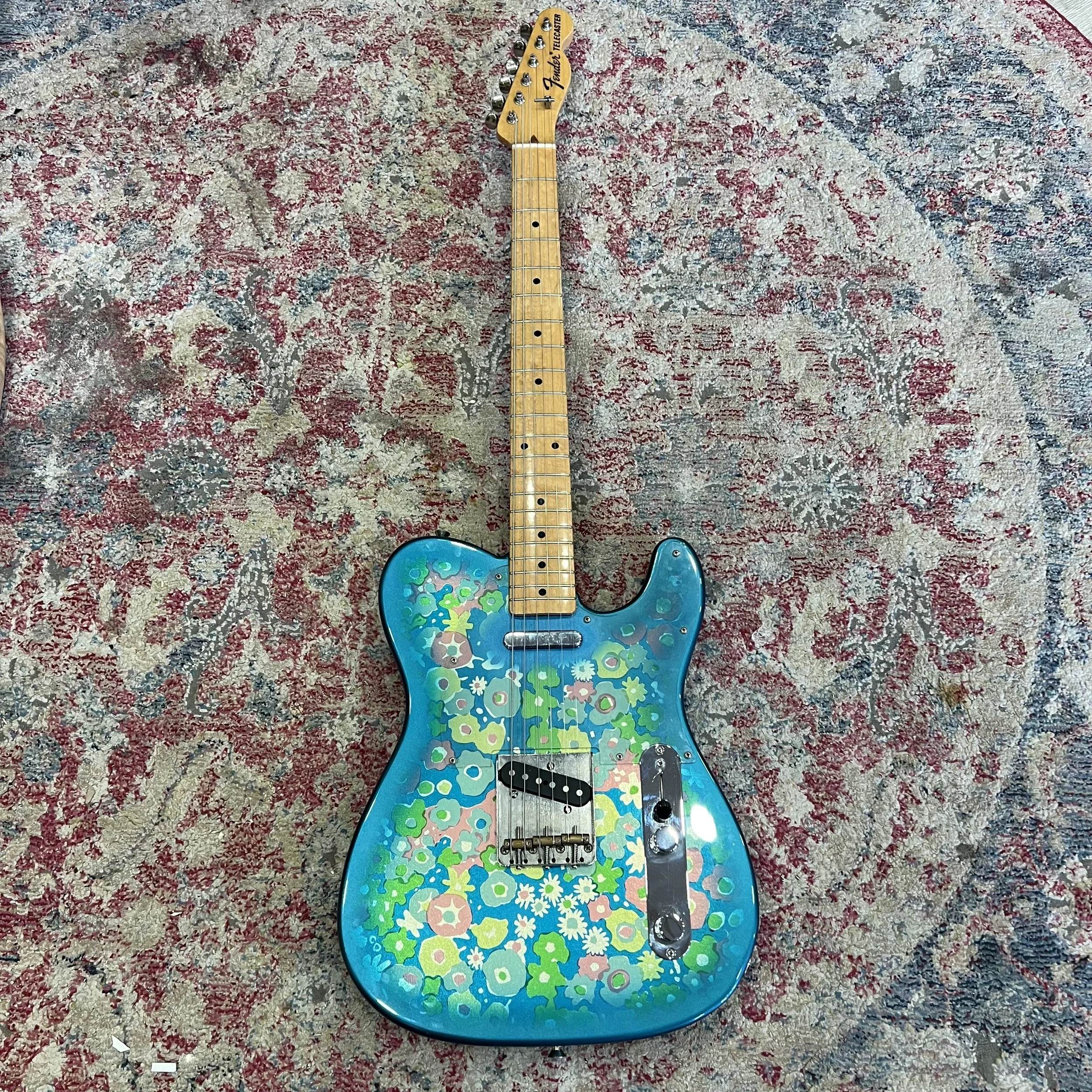 Fender-Bluefloer-Telecaster-Guitar-CIJ-01.jpeg
