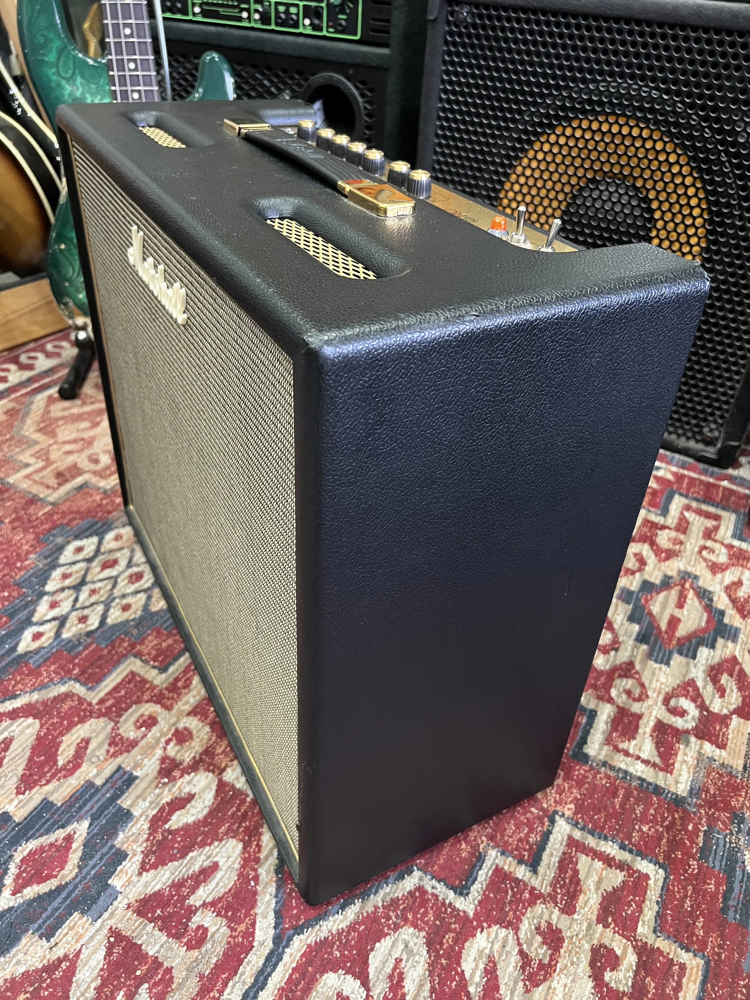 Marshall-Original-50-combo-guitar-amp-03.jpeg