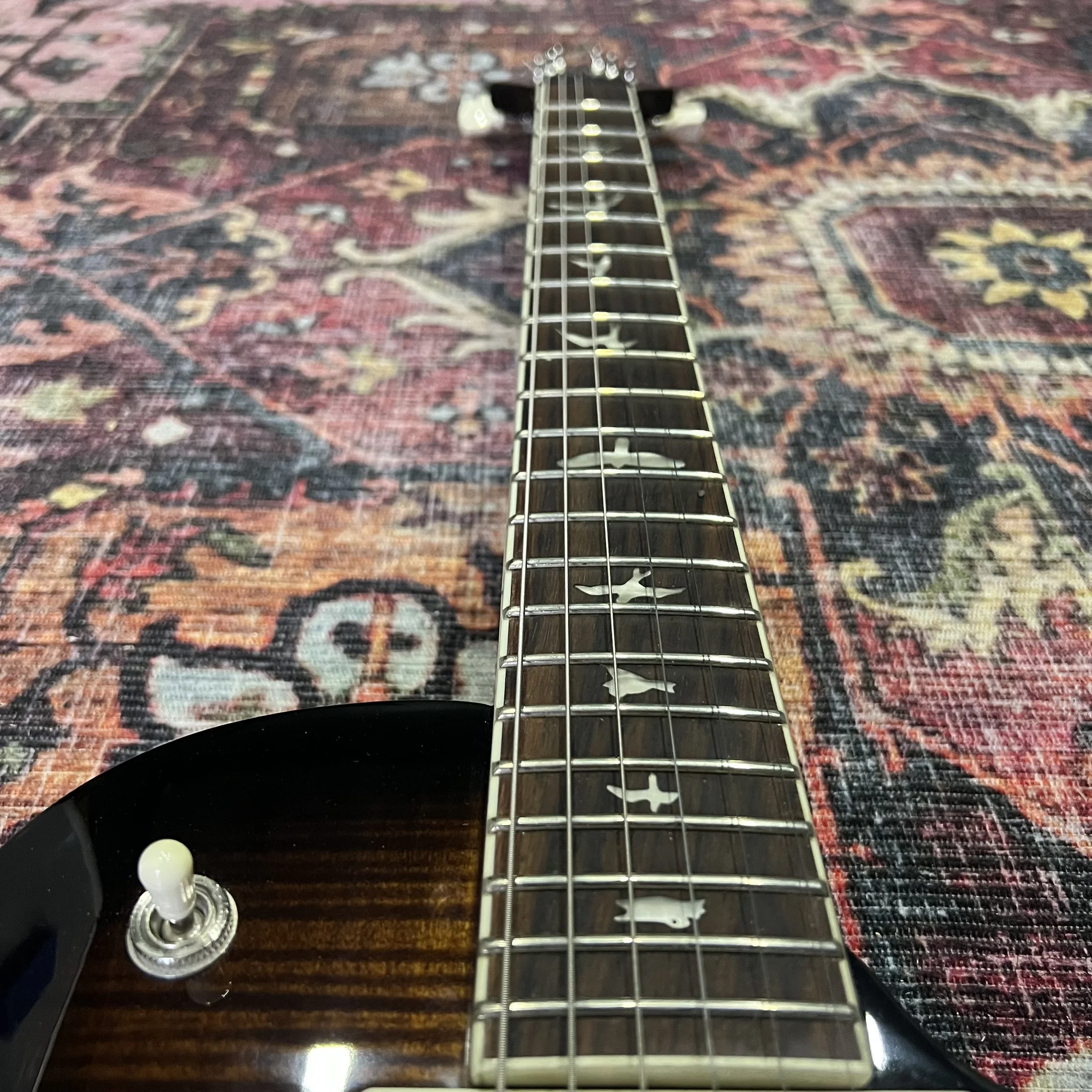 PRS-SE-McCarty-594-Tobacco-Burst-06.jpeg