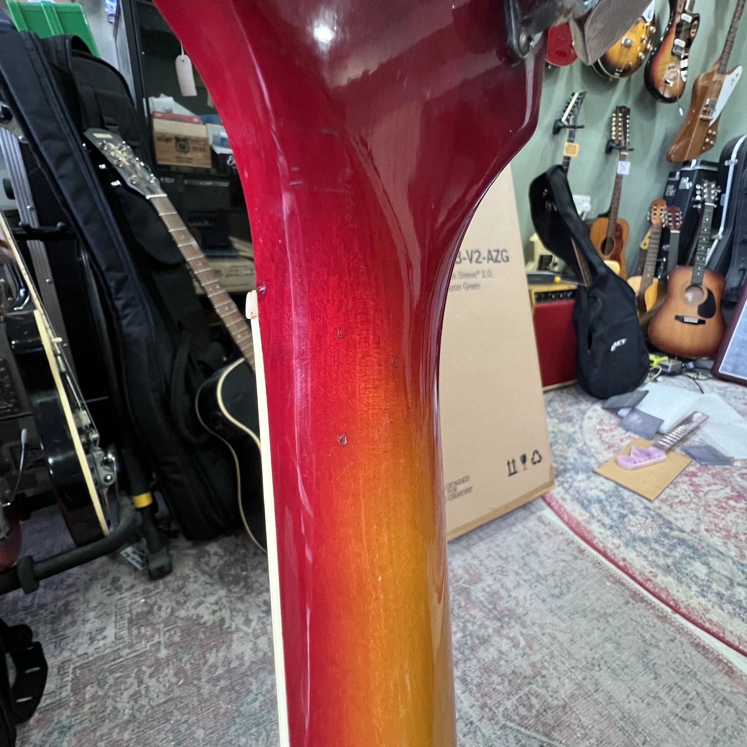 Greco-Custom-Electric-Guitar-CherrySunburst-024.jpeg