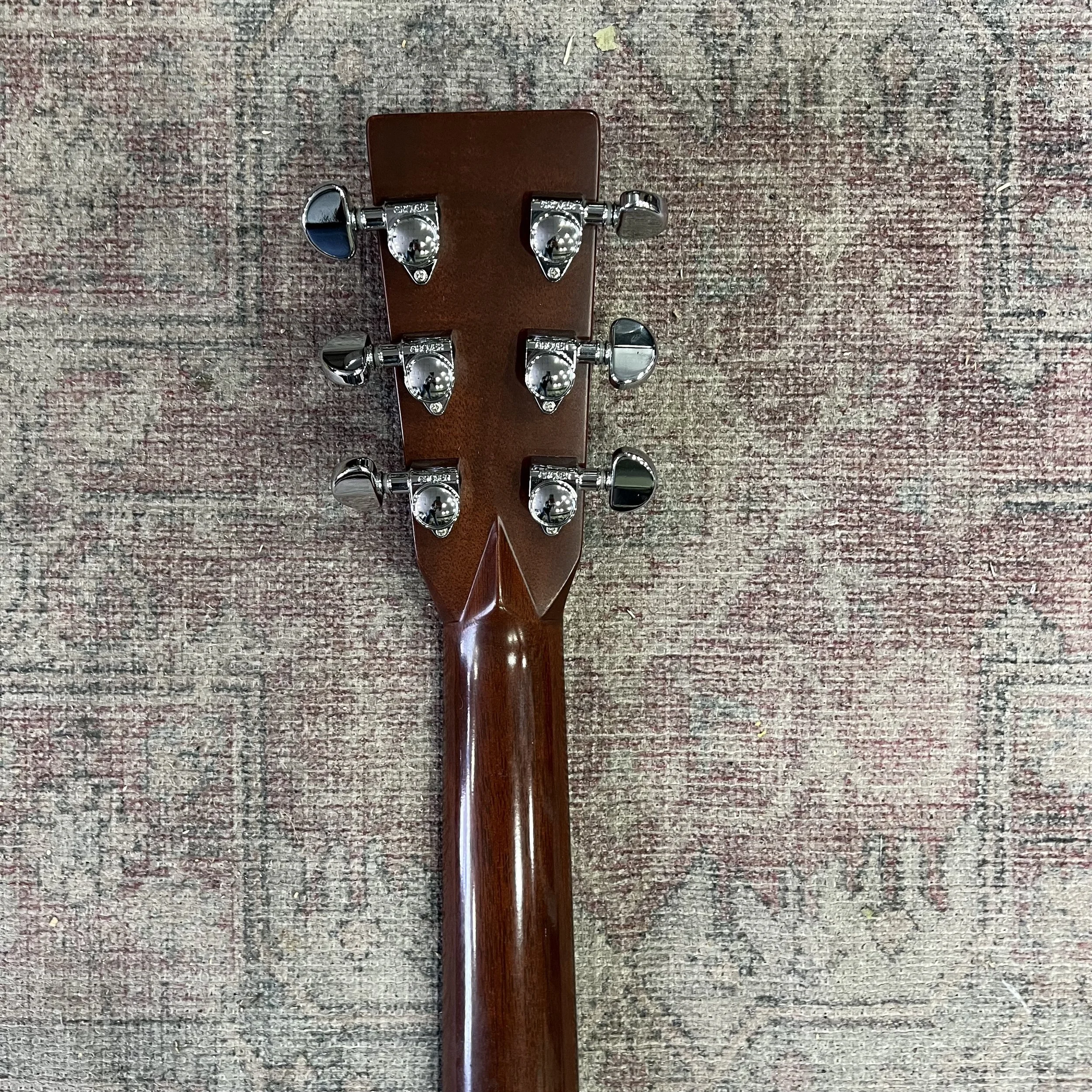 Martin&Co-00028-acoustic-natural-011.jpeg