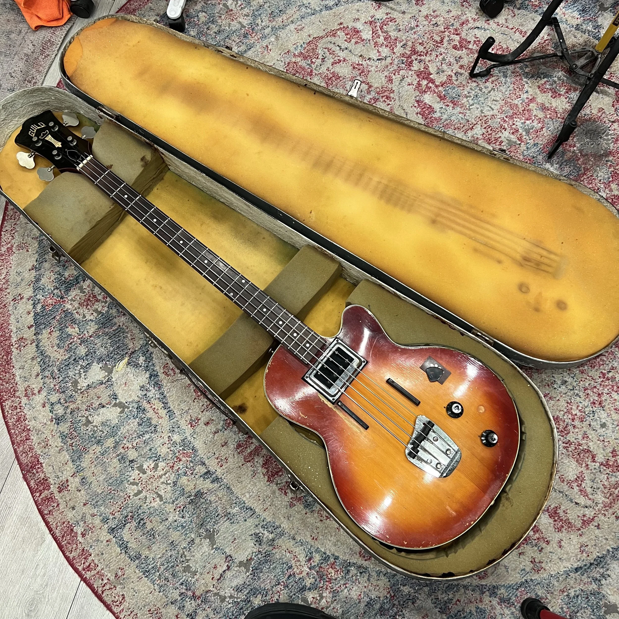 Guild-MK85-Mark1-Electric-Bass-Guitar-Sunburst-020.jpeg