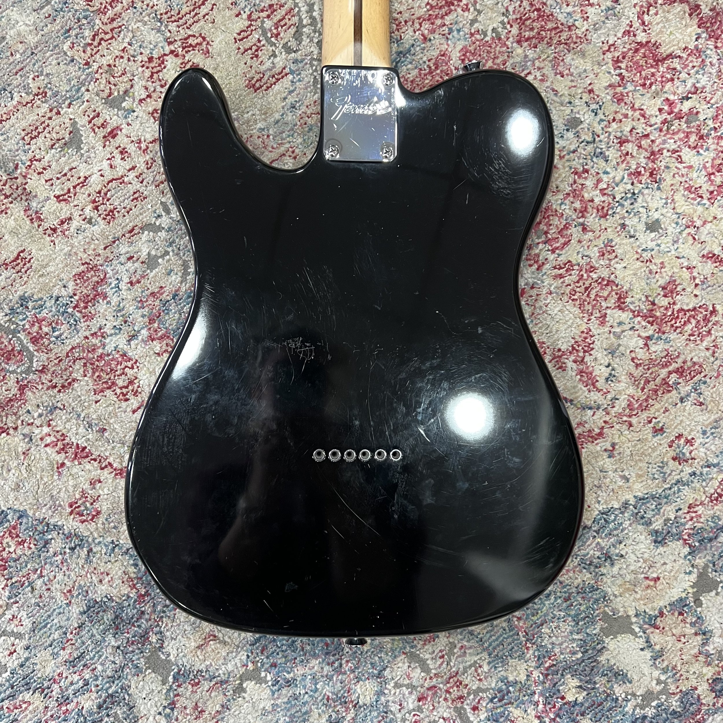 FenderTelecasterblack_08.jpeg