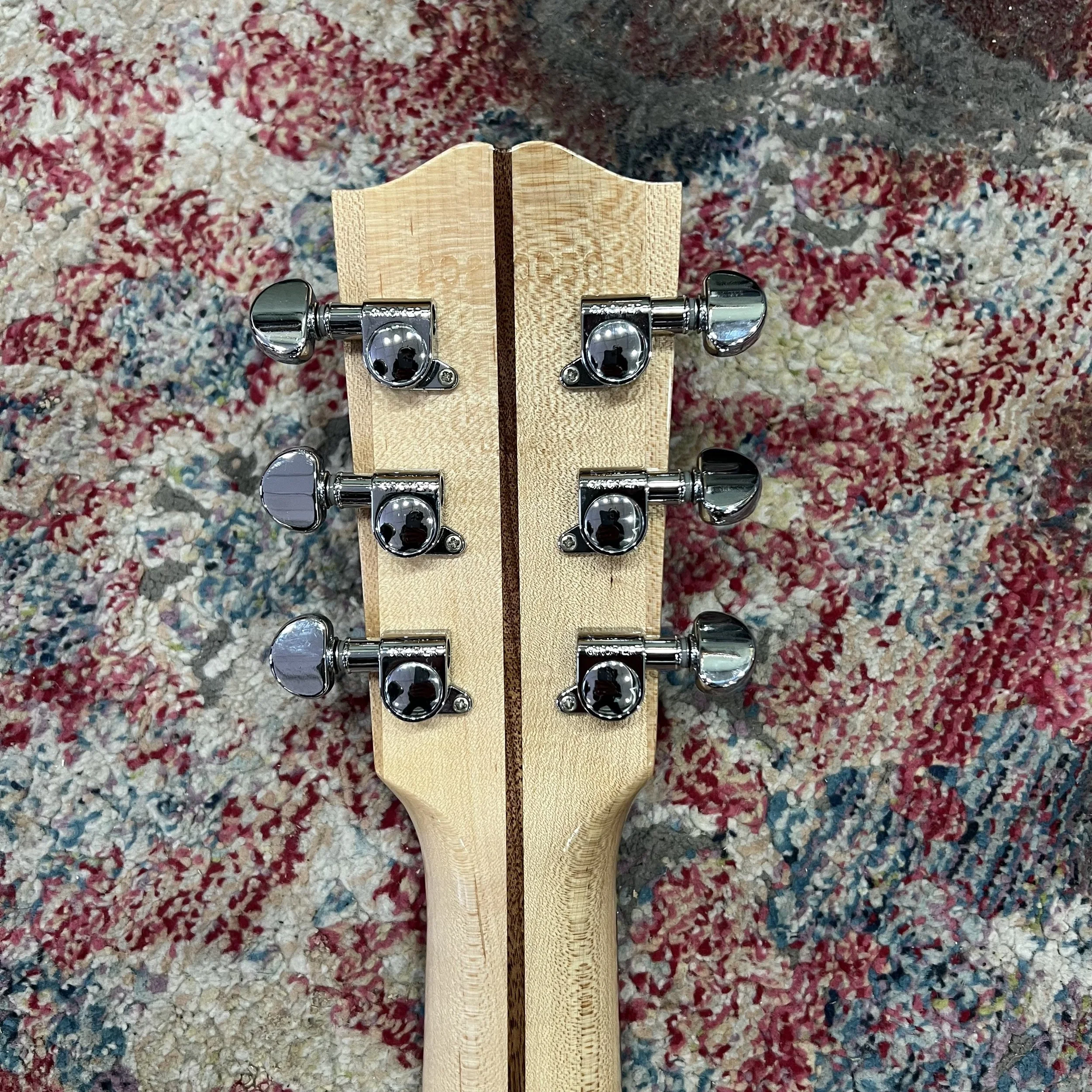Gibson-J15-Acoustic-Guitar-Antique-Natural-011.jpeg