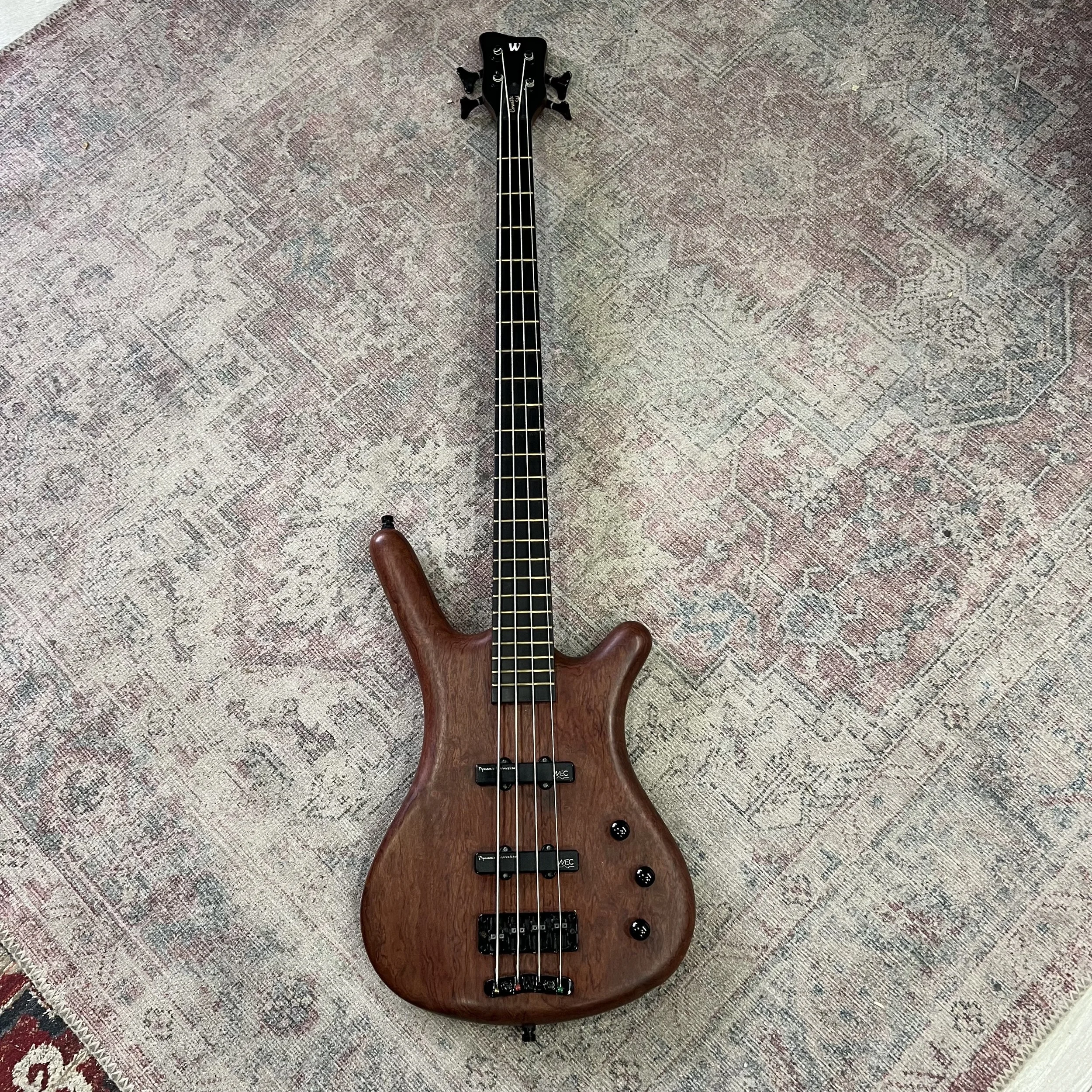 Warwick-Corvette-Standard-Bass-Natural-01.jpeg