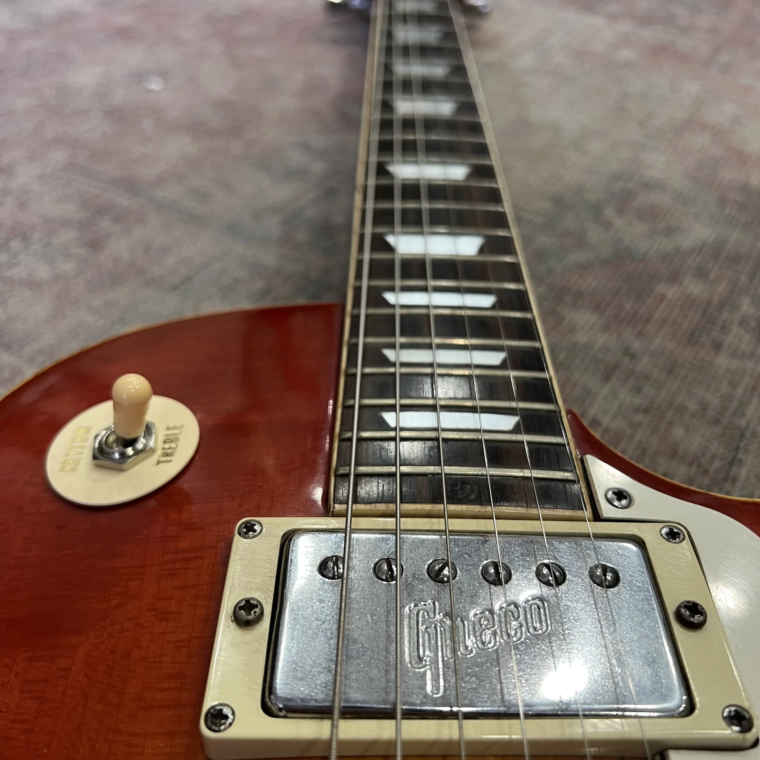 Greco-Custom-Electric-Guitar-CherrySunburst-06.jpeg