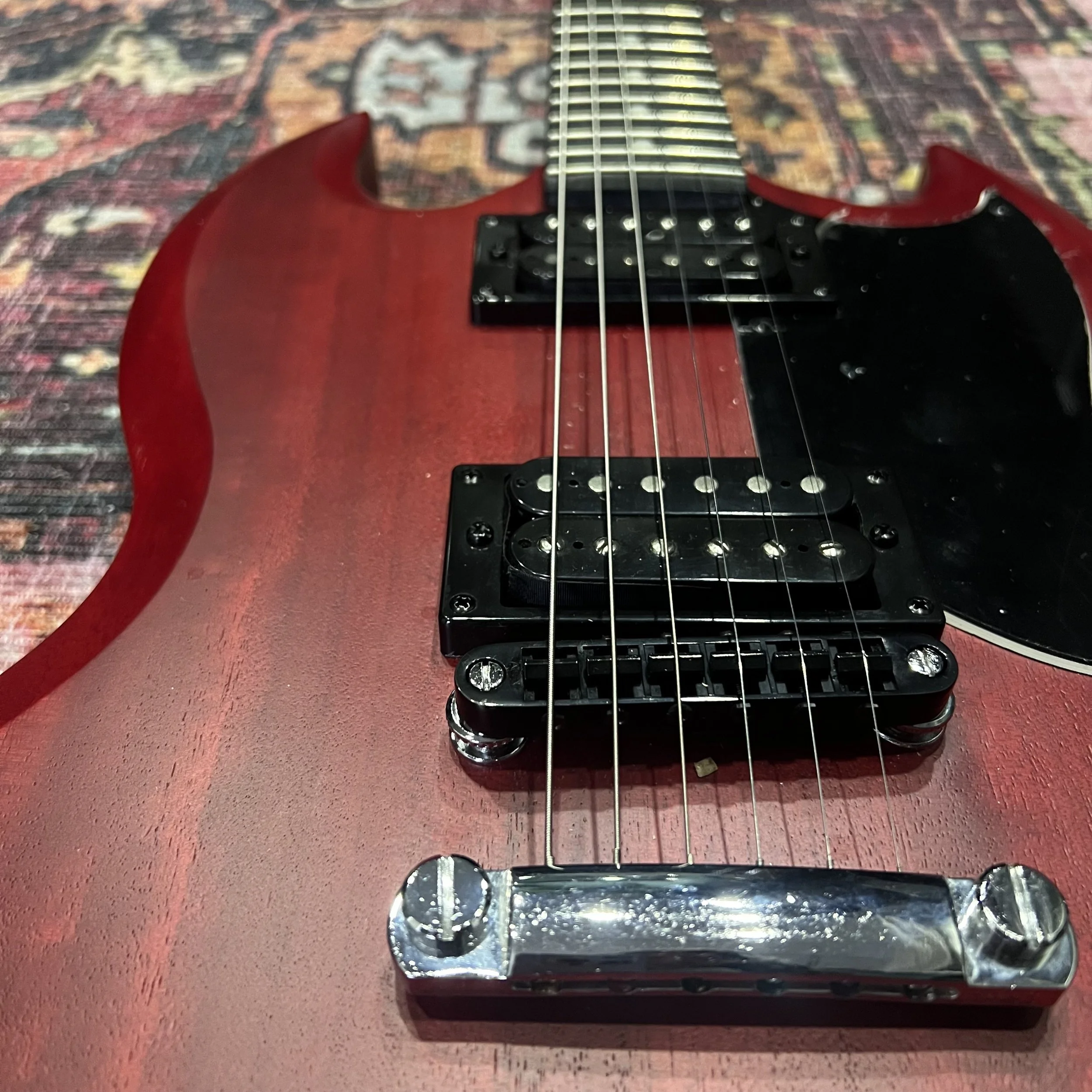 Epiphone-SG-Heriatge-Cherry-Electric-Guitar-05.jpeg