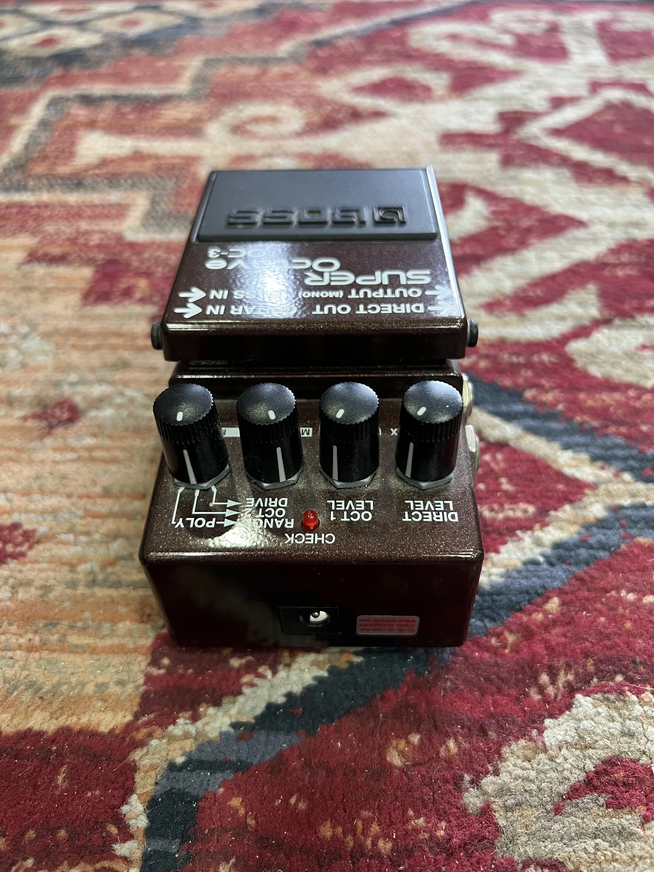 BOSS-Super-Octave-OC3-guitar effects-pedal-brown-03.jpeg