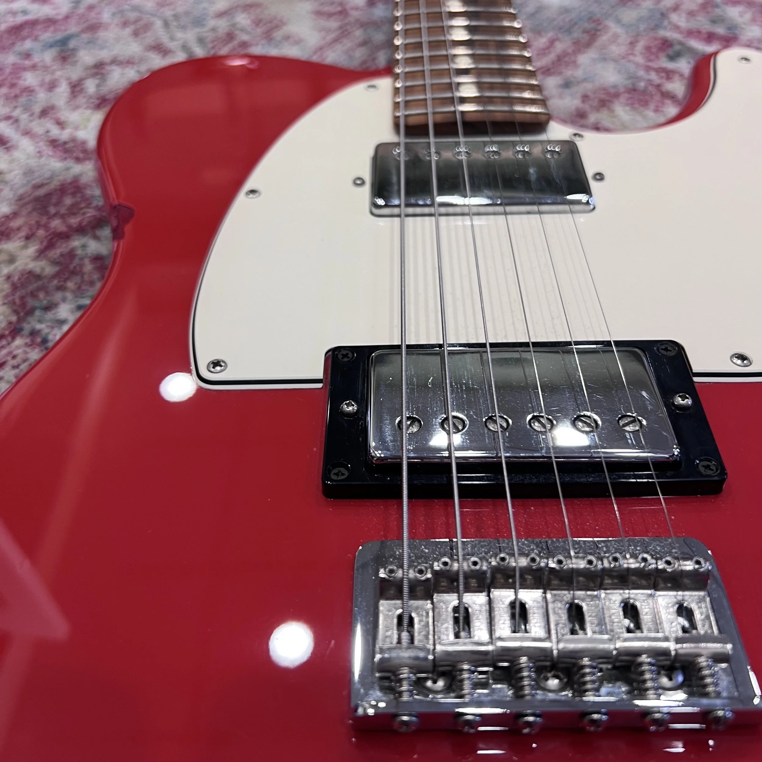 FenderTelecasterHHFiestaRed_04.jpeg