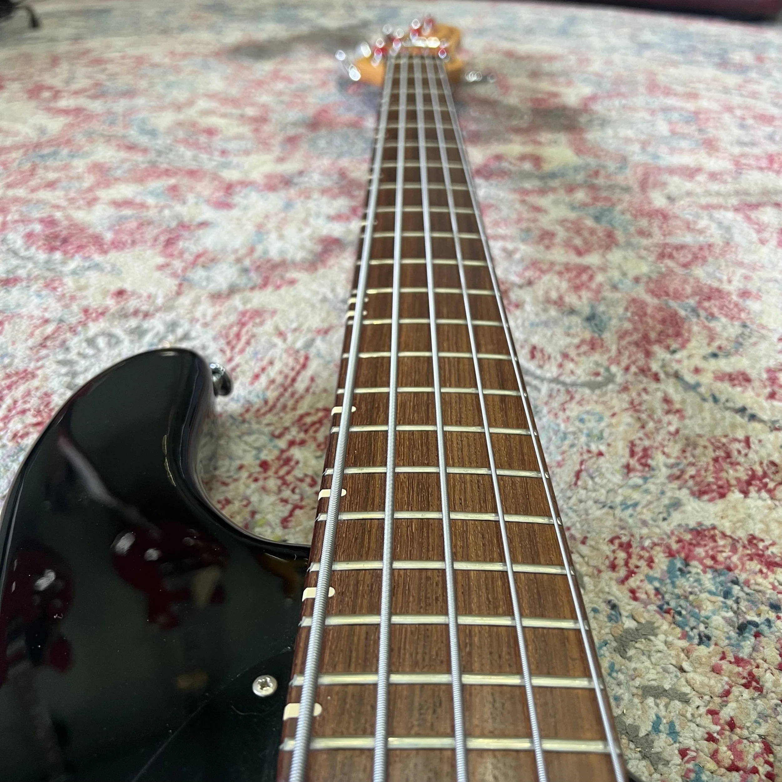 Status-The-Groove-Bass-Guitar-Black-08.jpeg