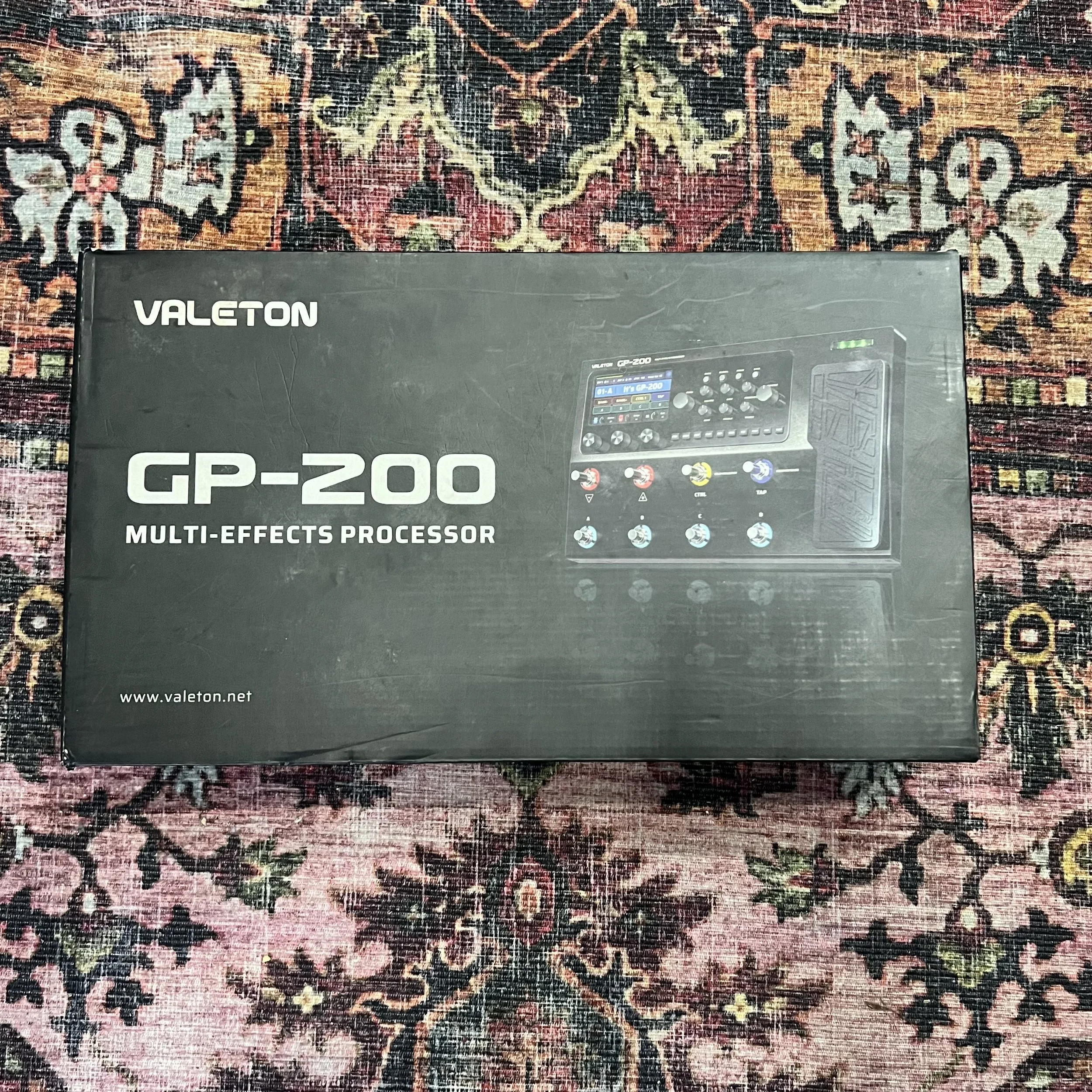 Valeton-GP200-Multieffects-Processor-01.jpeg