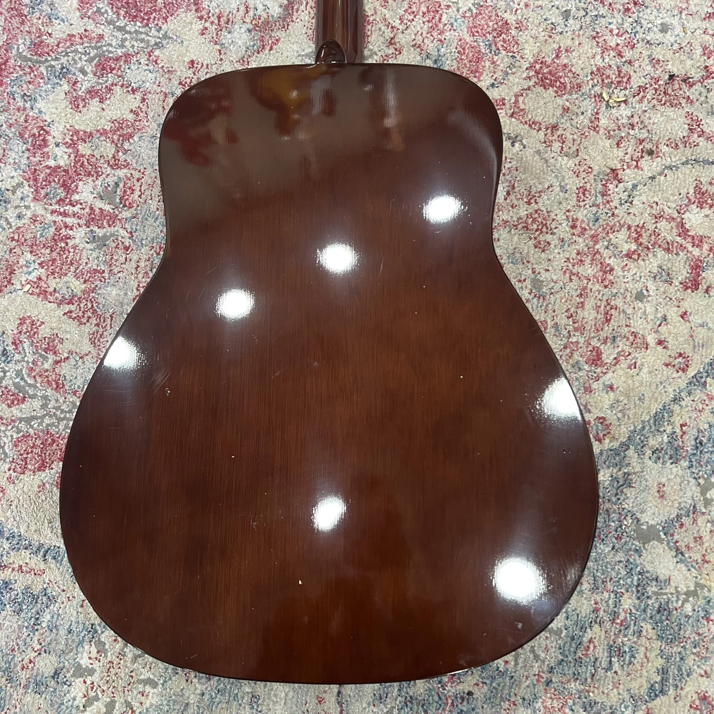 Yamaha-F310-acoustic-natural-gloss-010.jpeg