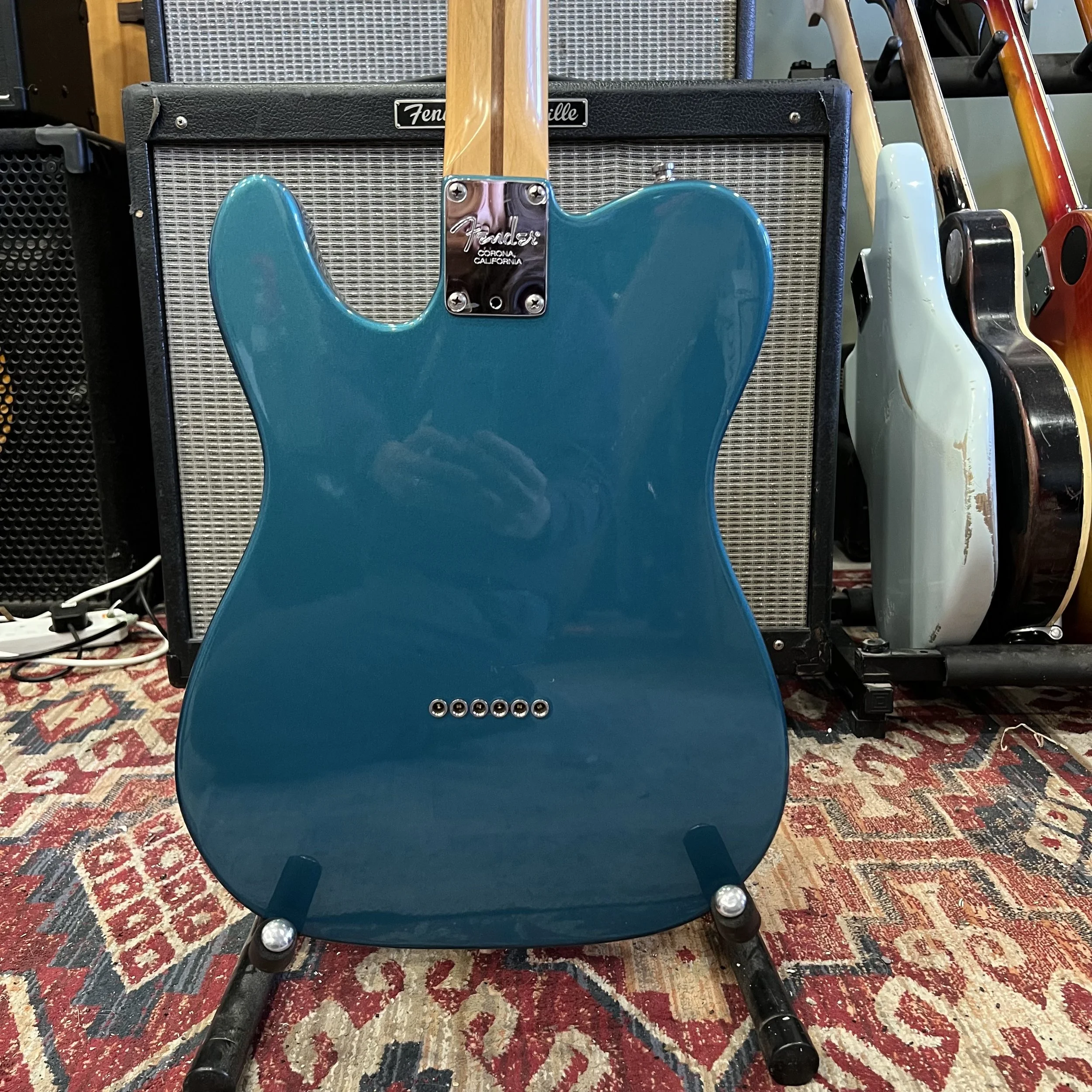 Fender-Telecaster-USA-Electric-Guitar-OceanTurquiose-07.jpeg