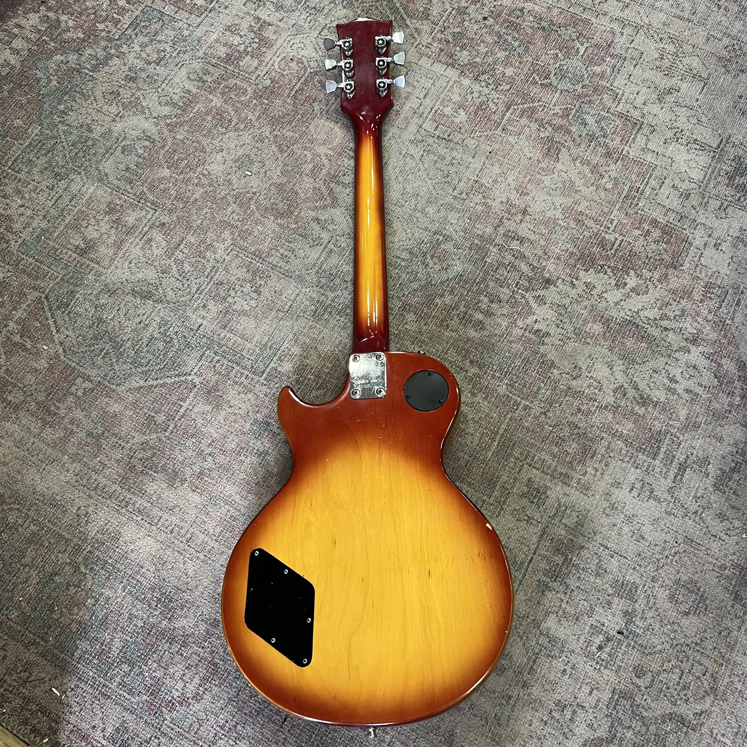 Greco-Custom-Electric-Guitar-CherrySunburst-08.jpeg