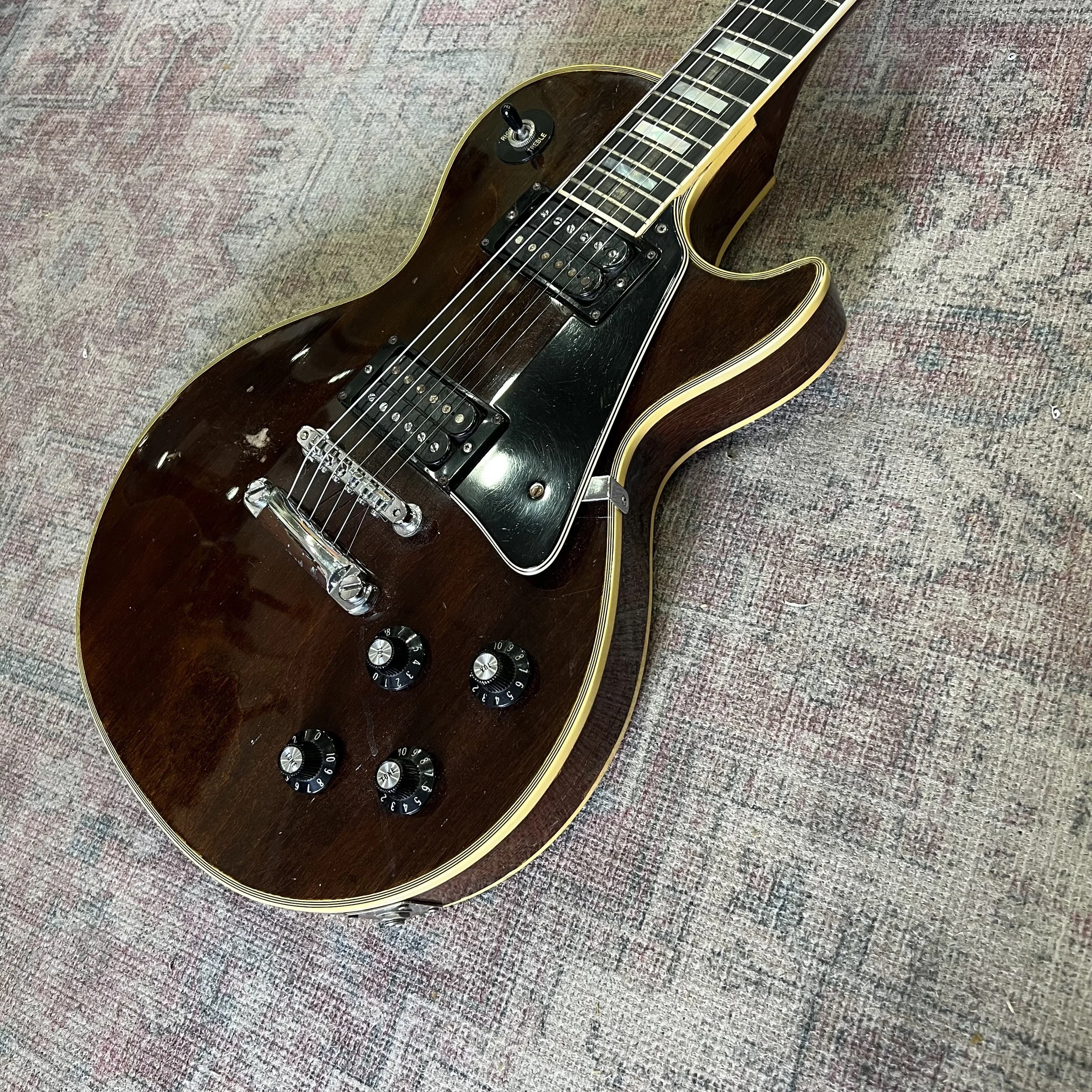 Gibson-Les-Paul-Custom-Vintage-Electric-Guitar-Walnut-016.jpeg