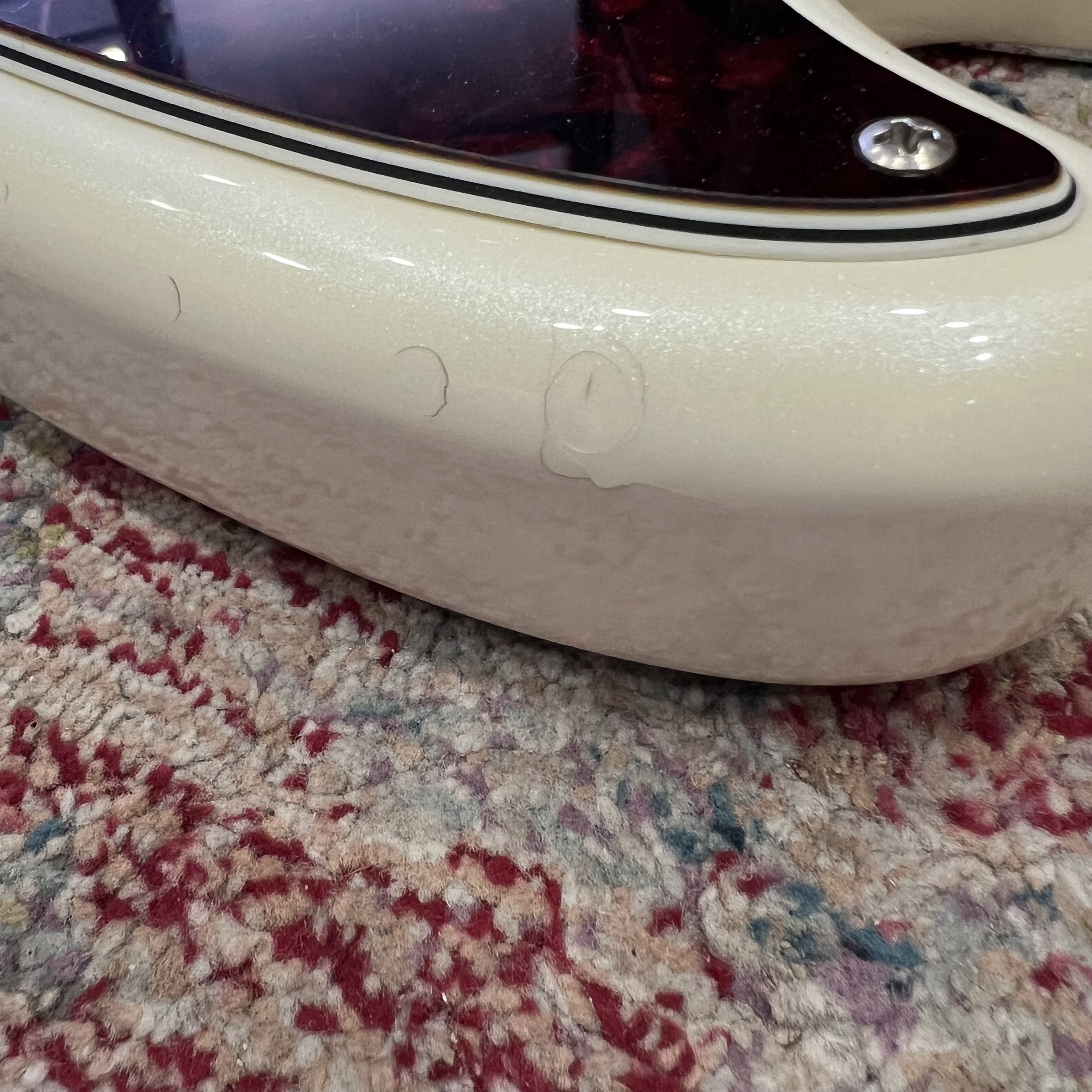 Squier-Paranormal-Cyclone-Guitar-Pearl-White-09.jpeg