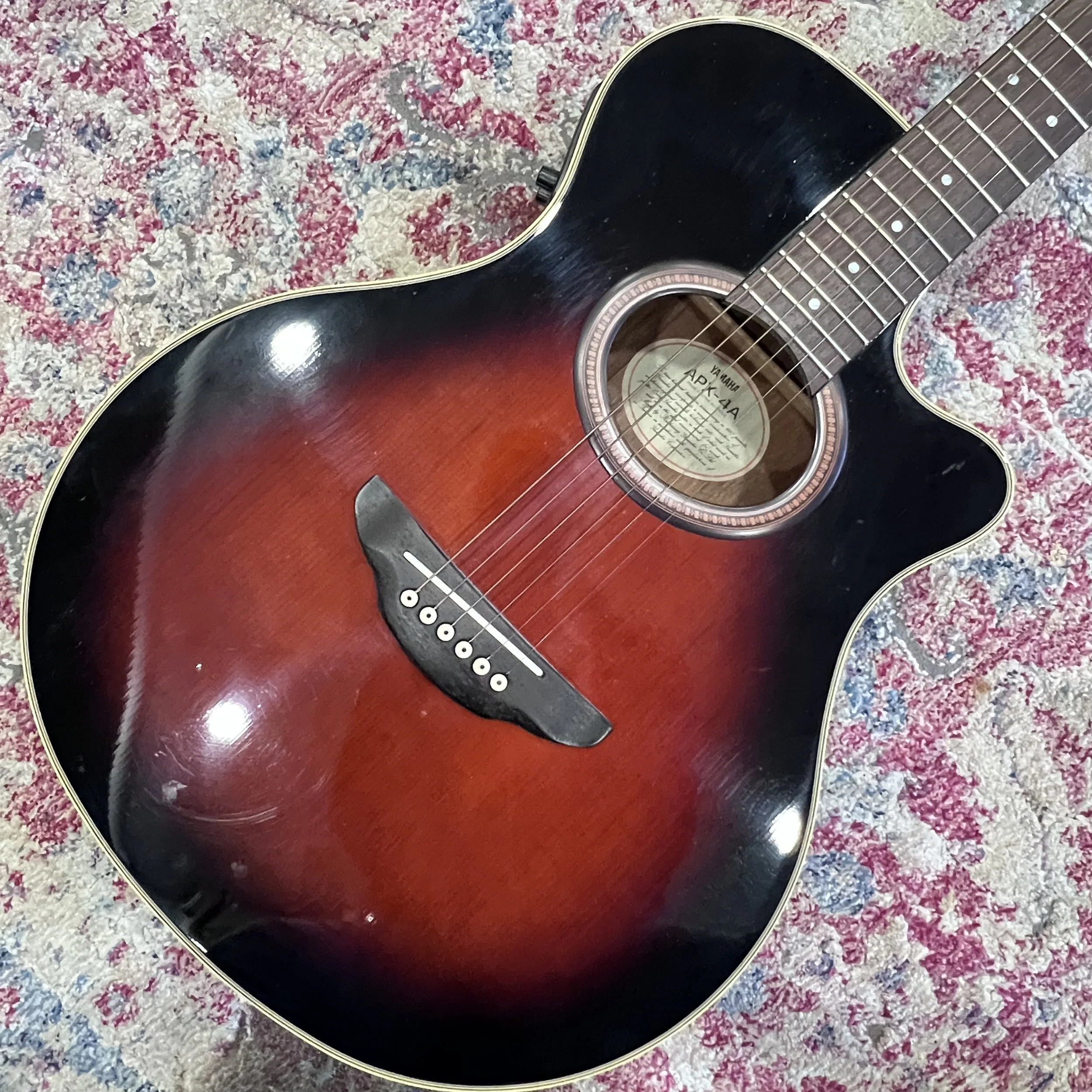 YamahaAPX4A acousticelectric guitarViolinSunburst_02.jpeg