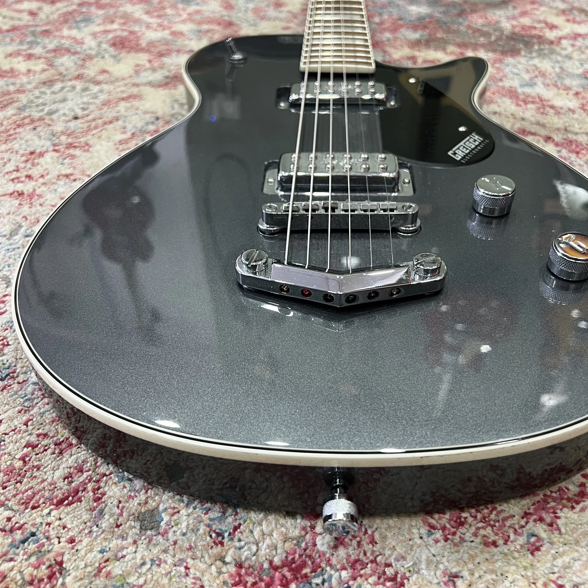 GretschElectromaticGunmetal_05.jpeg