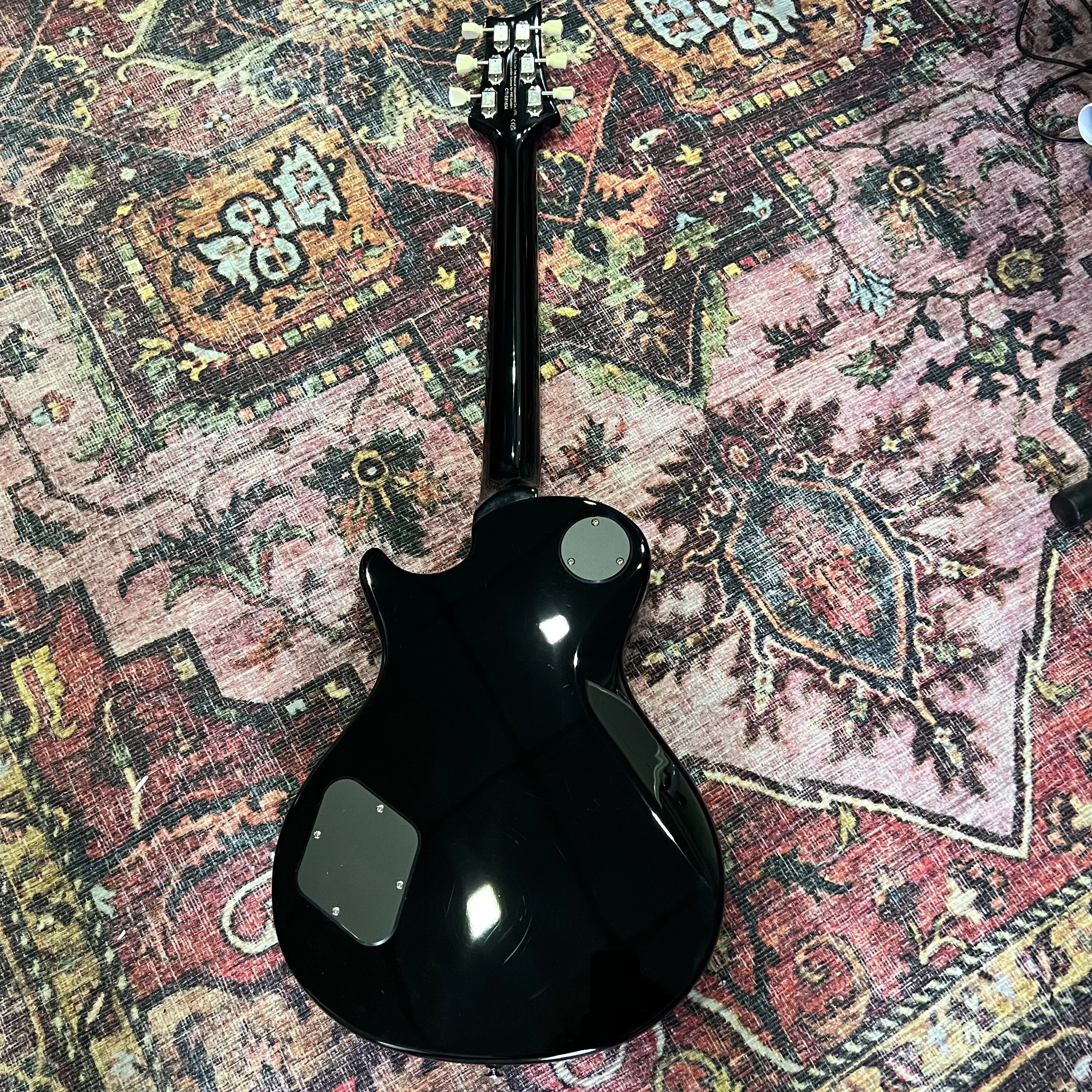 PRS-SE-McCarty-594-Tobacco-Burst-09.jpeg