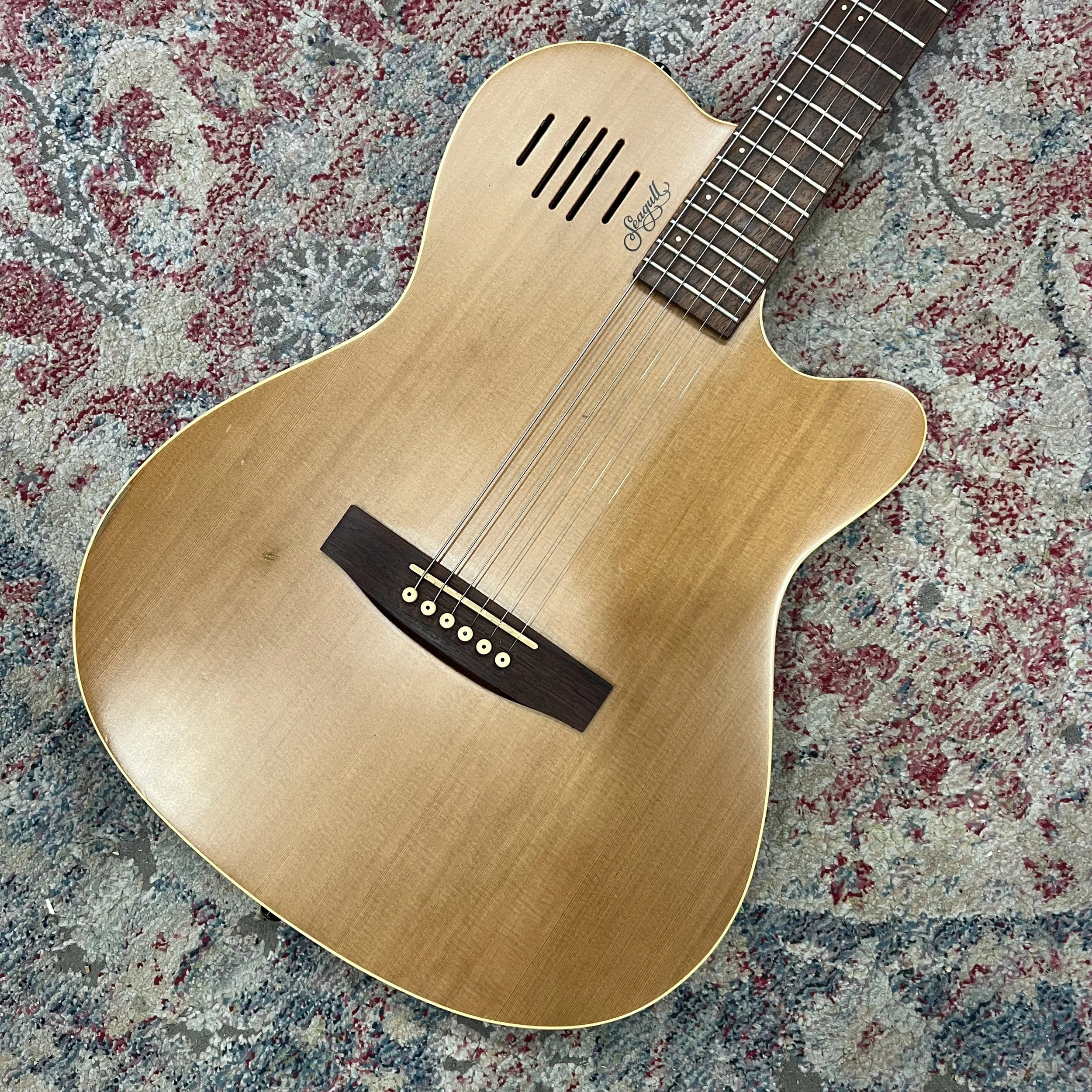 Seagull-SA6-electro- Acoustic-guitar-02.jpeg