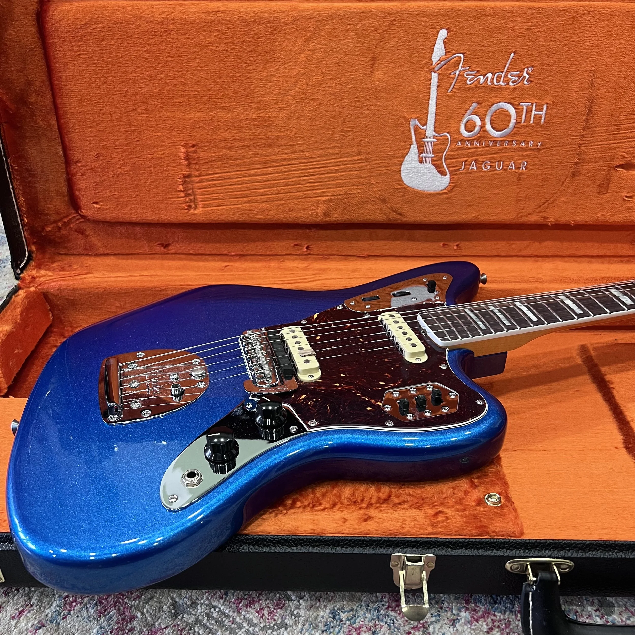FenderJaguar60MysticBlue_02.jpeg