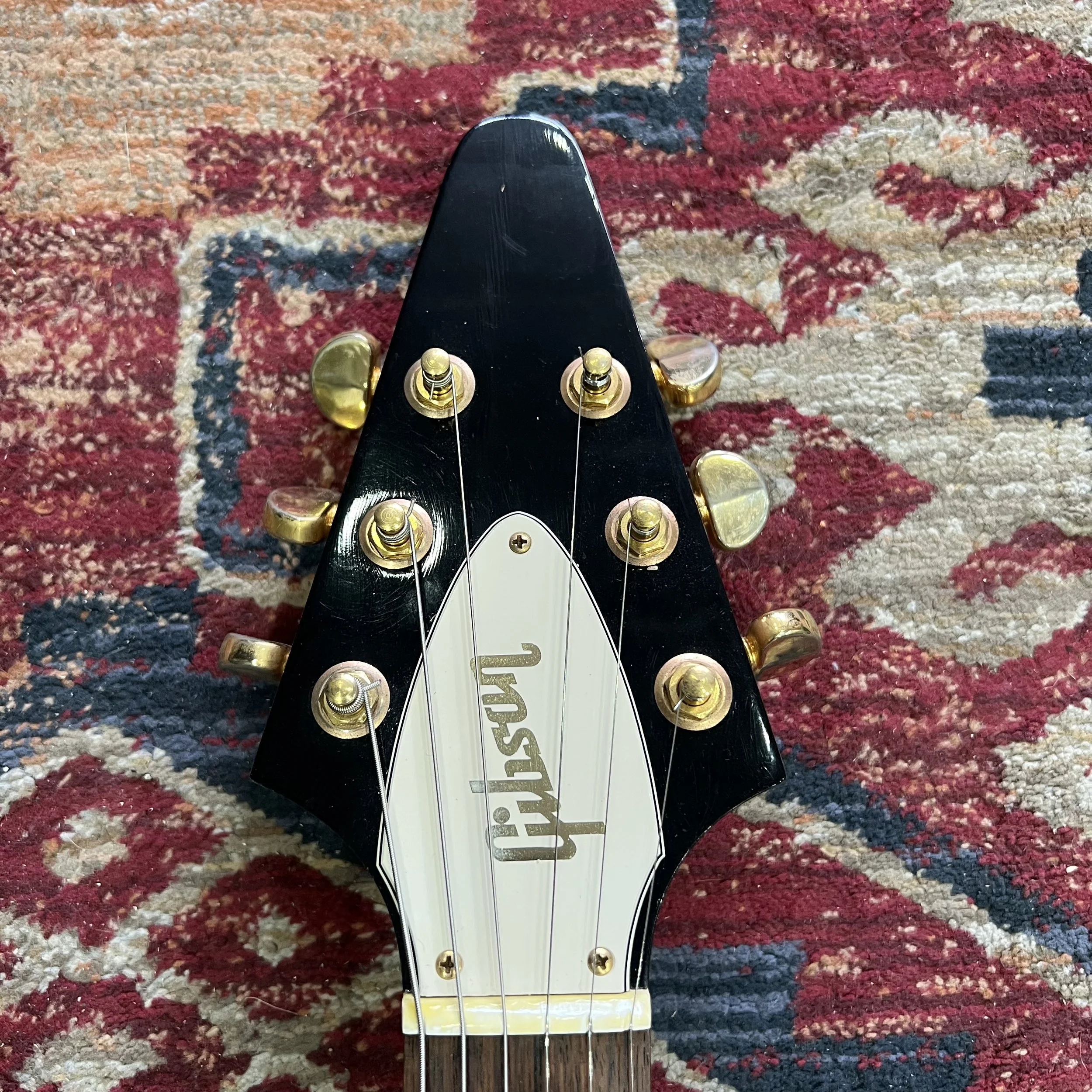 Gibson-FlyingV-Natural-07.jpeg