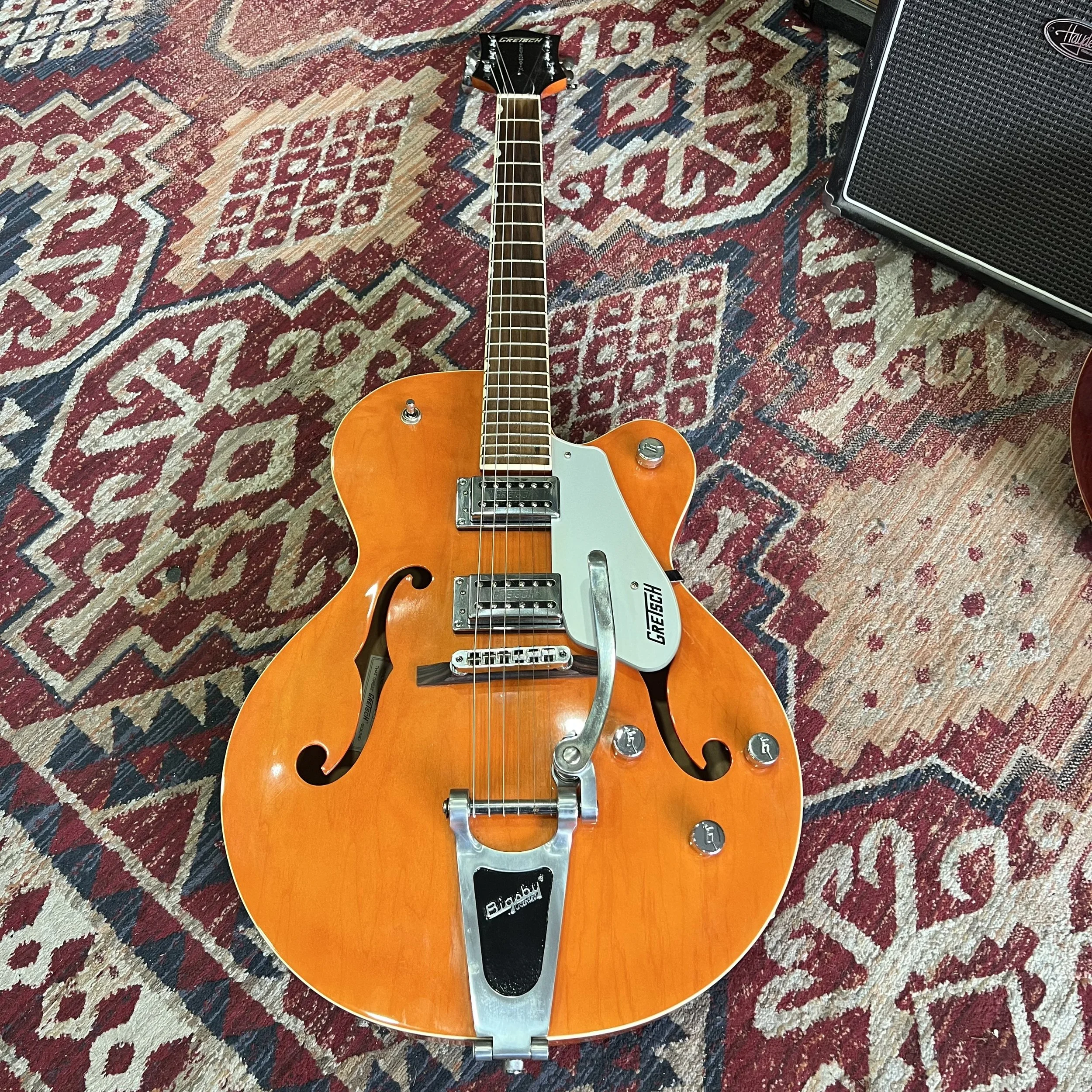 Gretsch-Electromatic-G5120-Guitar-Orange-Stain-01.jpeg