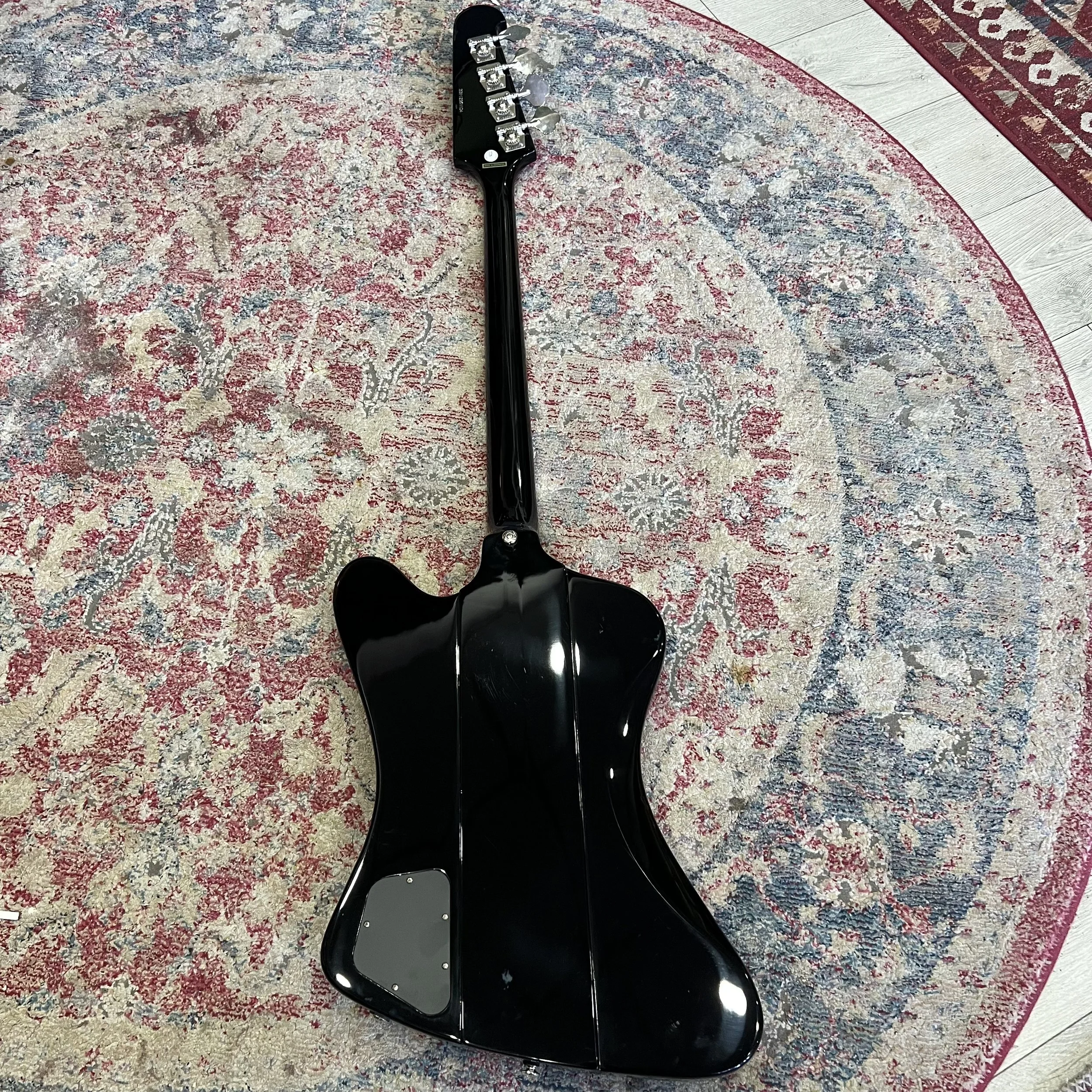 Epiphone-Thunderbird-Bass-8.jpeg