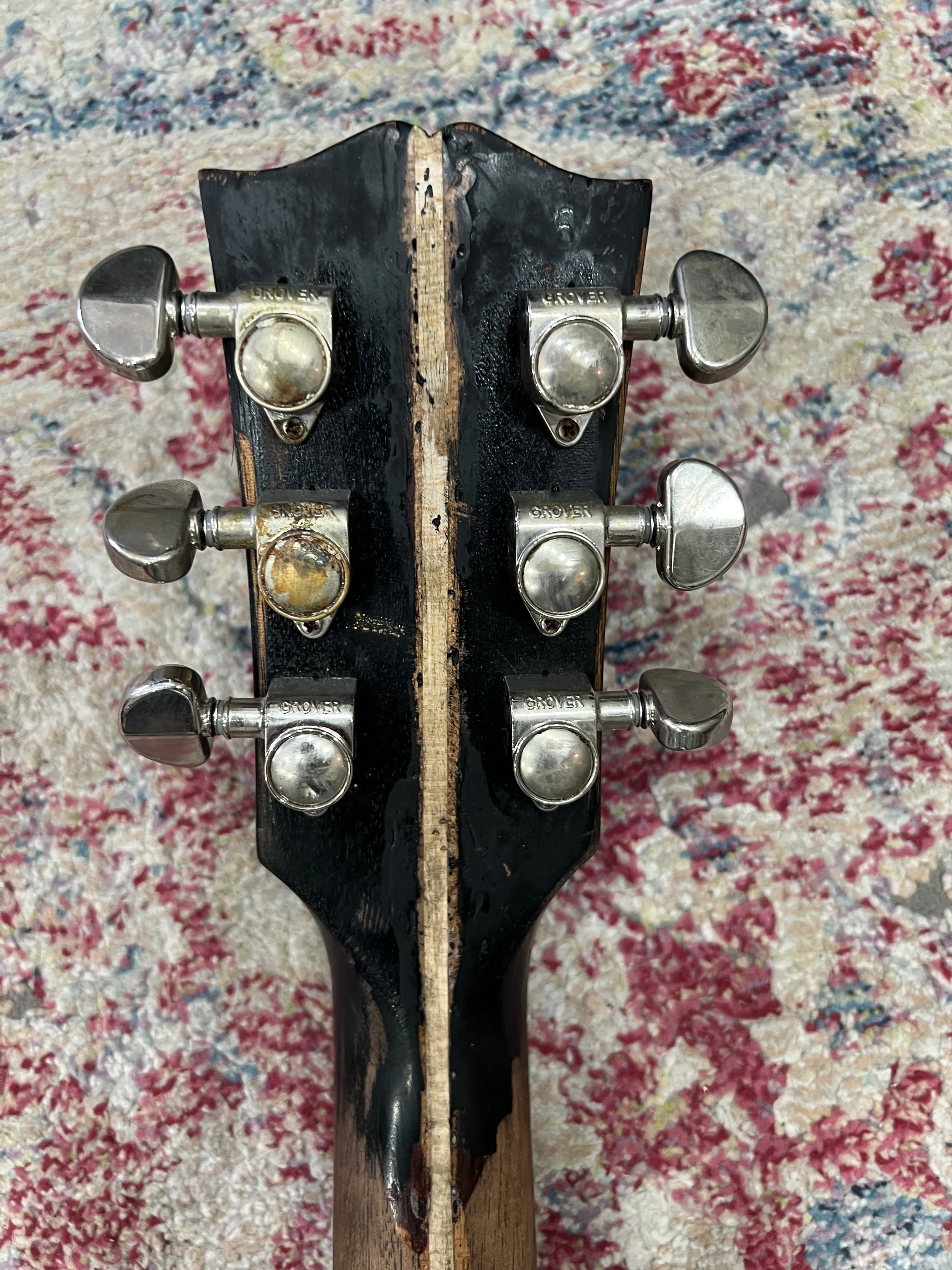 GibsonLesPaulStandardNeilYoungOldBlack Replica_011.jpeg