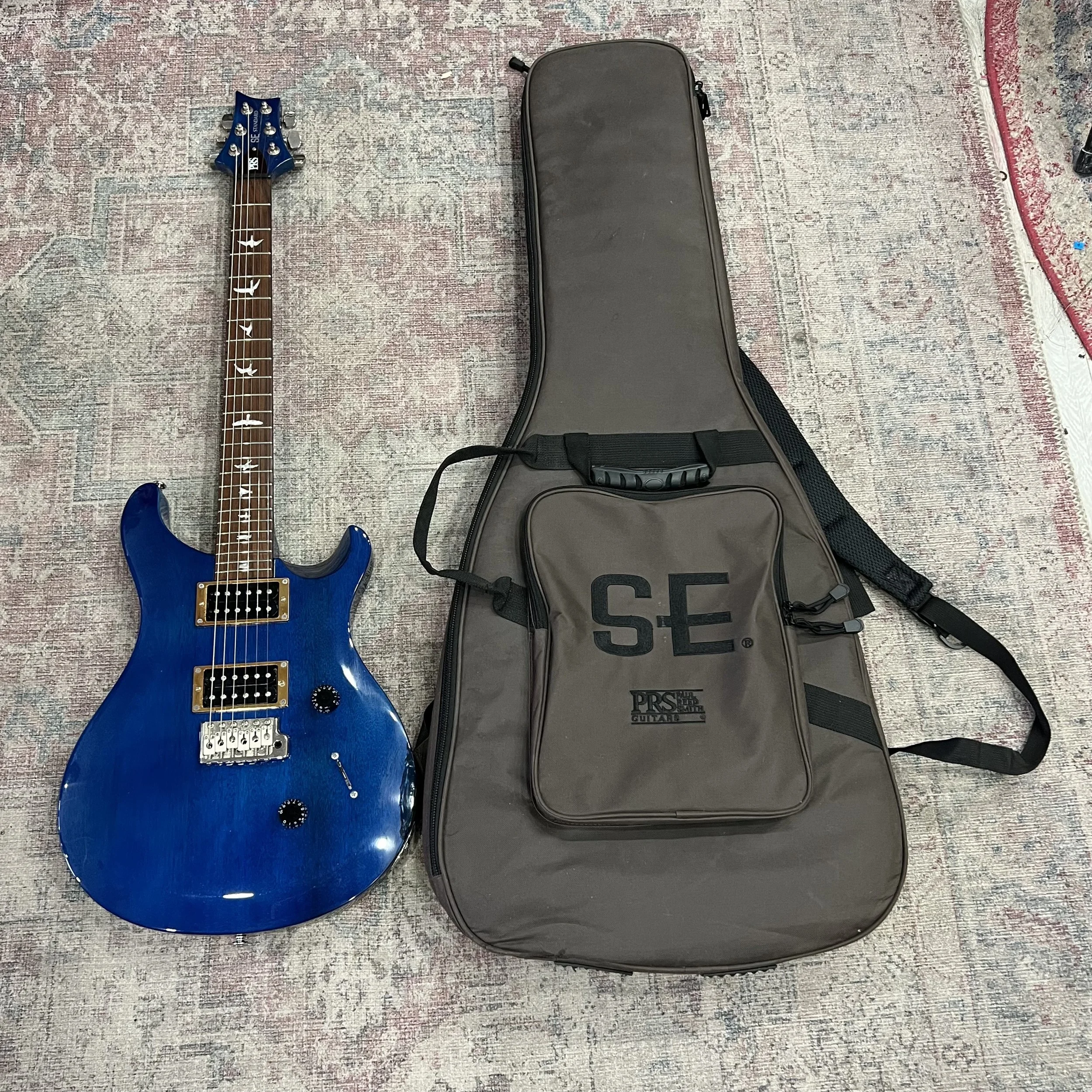 PRS-SE-Standar-Electric-Guitar-Translucent-Blue-014.jpeg